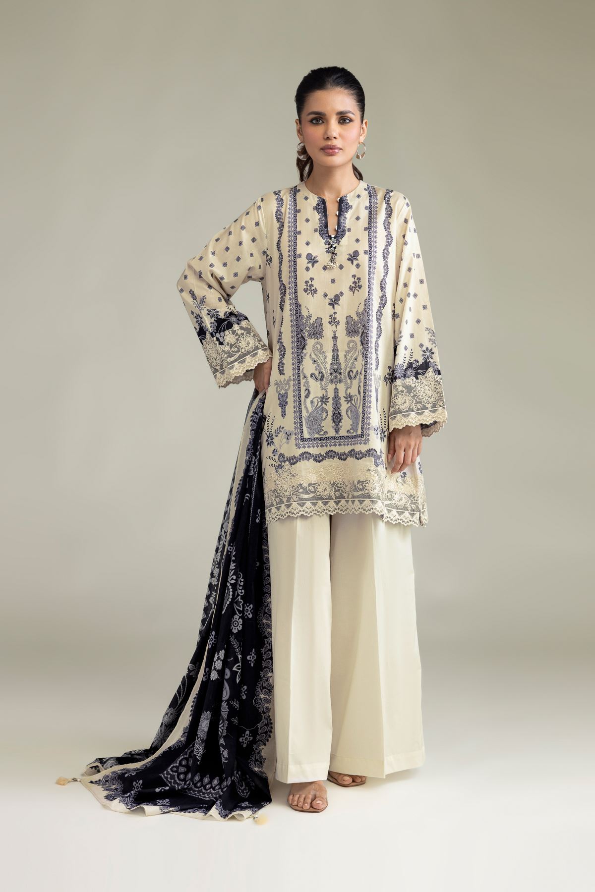 Embroidered Lawn Lawn 3-Piece Tailored - 1-26-250-B-H1-VG