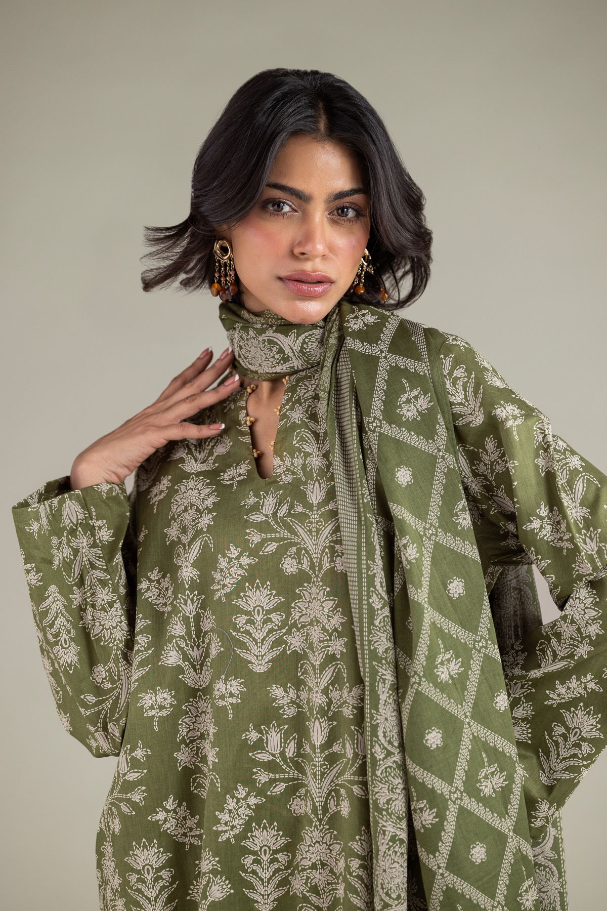 Printed Lawn Lawn Tailored Set - 1-26-102-A-F-VG