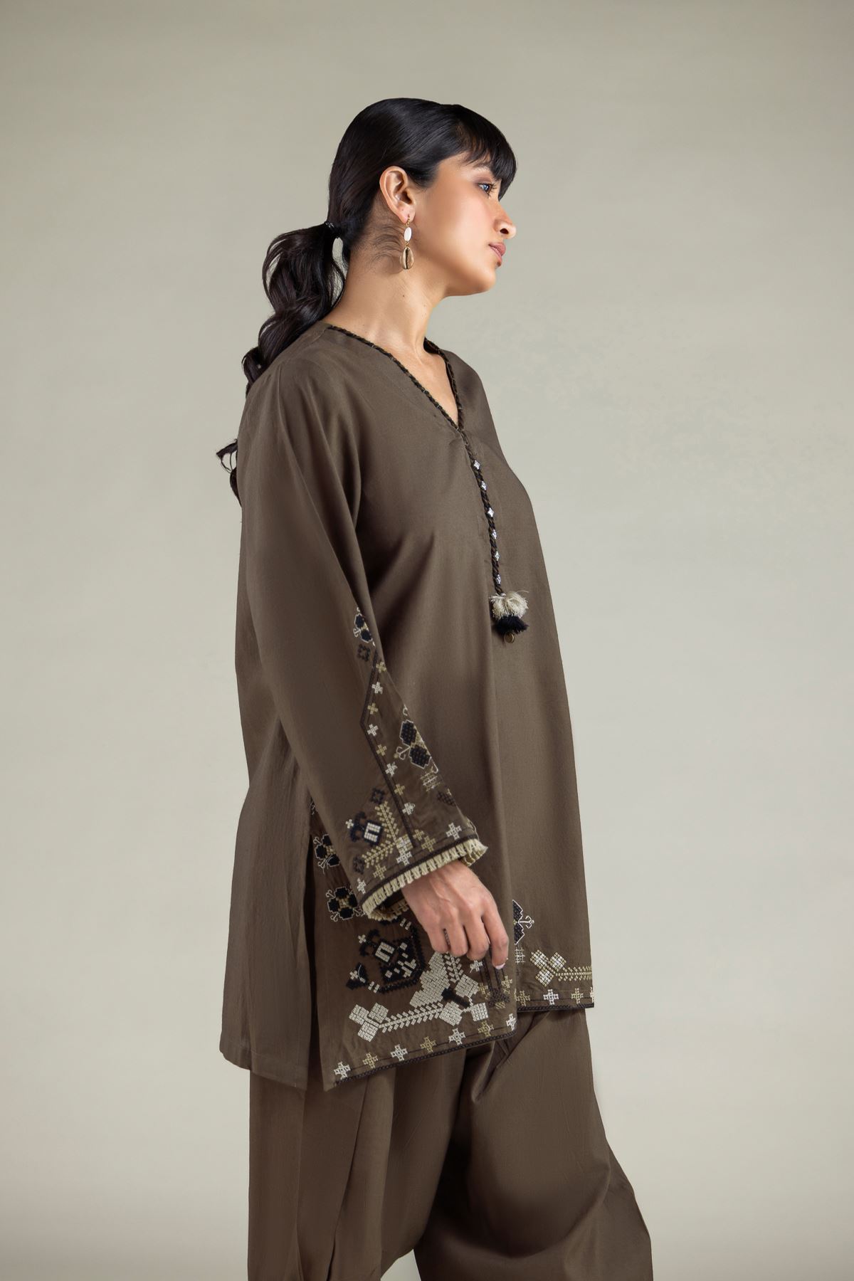 Embroidered Cambric 2-Piece Tailored Dress - T-A22-26-218FH1-VG