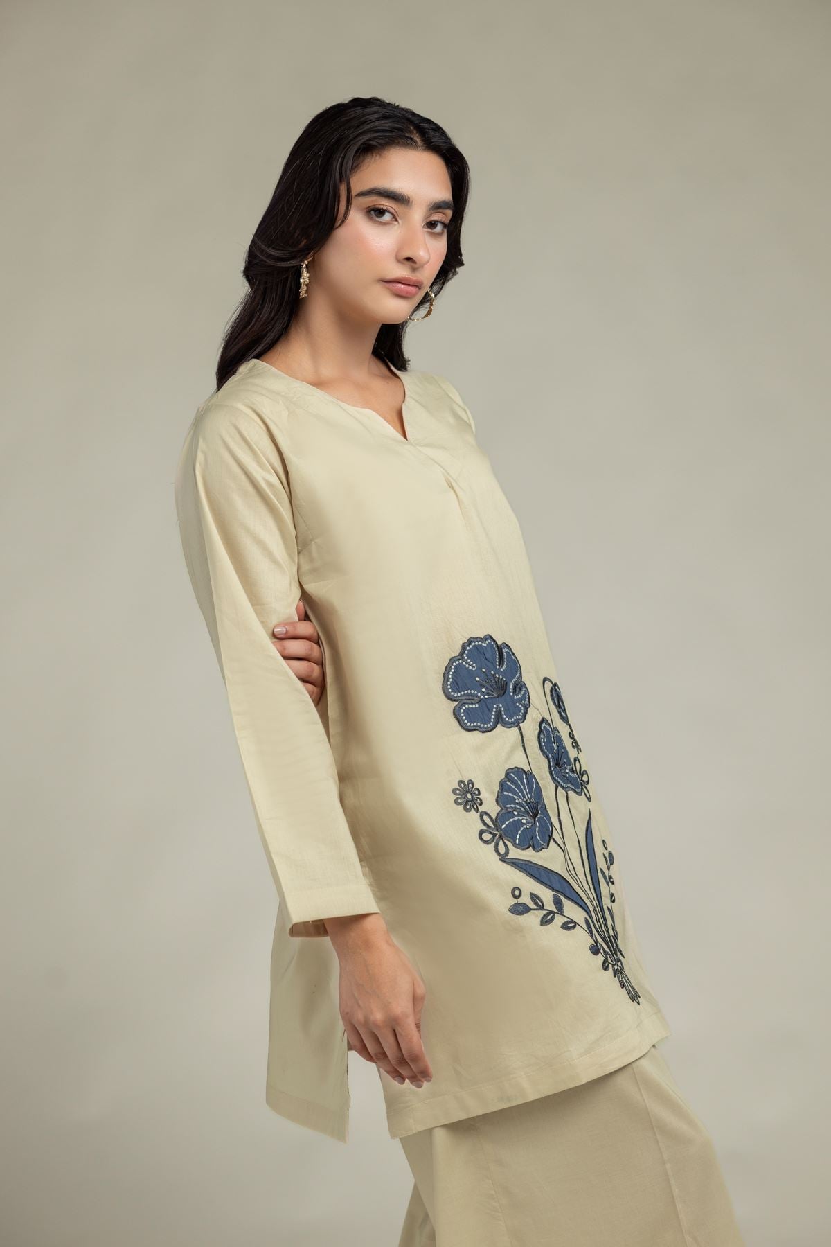 Cambric Cambric V-Neck Kurta - 1-26-102-A-F-VG