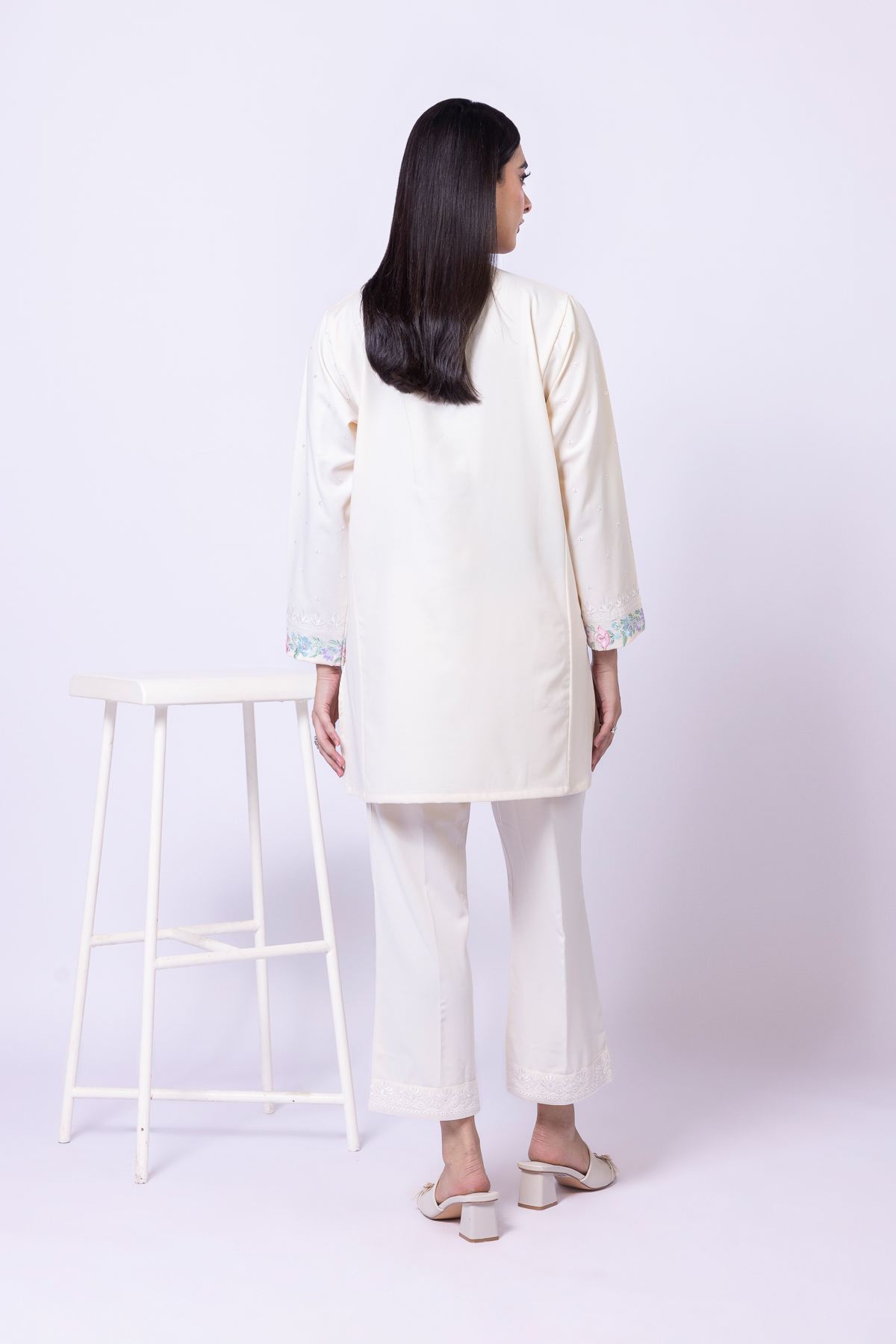 Embroidered Georgette Kurta - 25-10-12E9-02TA-VG