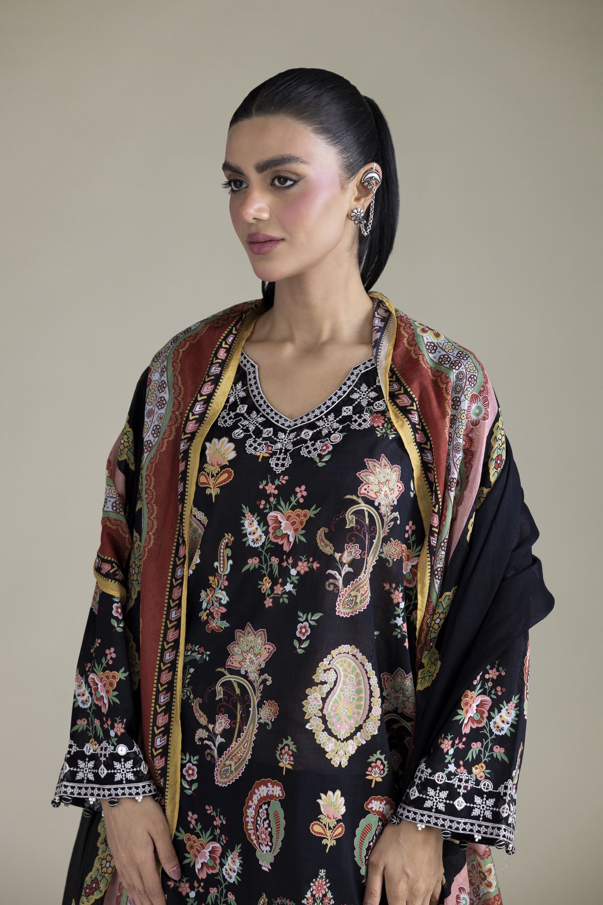 Embroidered Cambric Black Tailored Set - R-1-26-113-B-D-VG