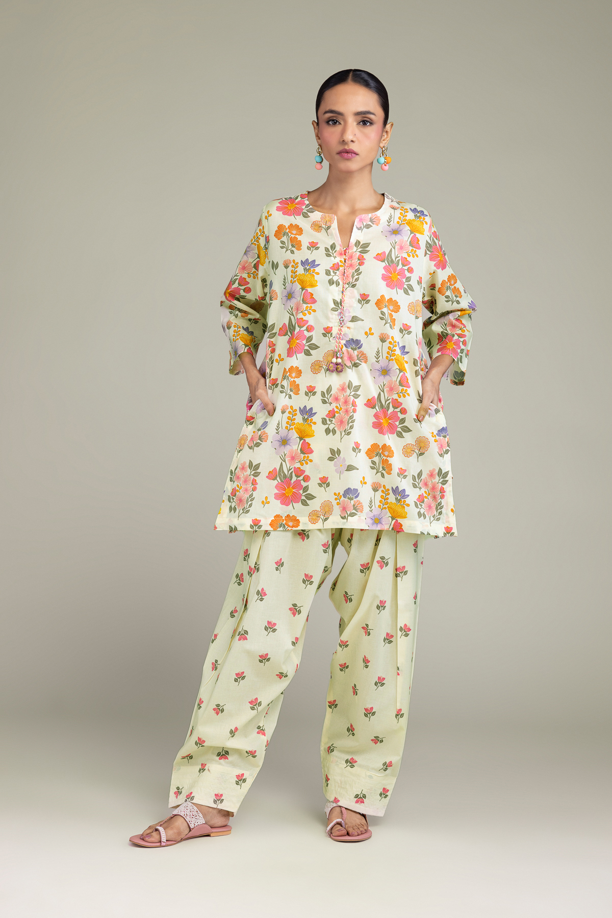 Printed Cambric Floral Cambric Shalwar - 1-26-131-A-D-VG
