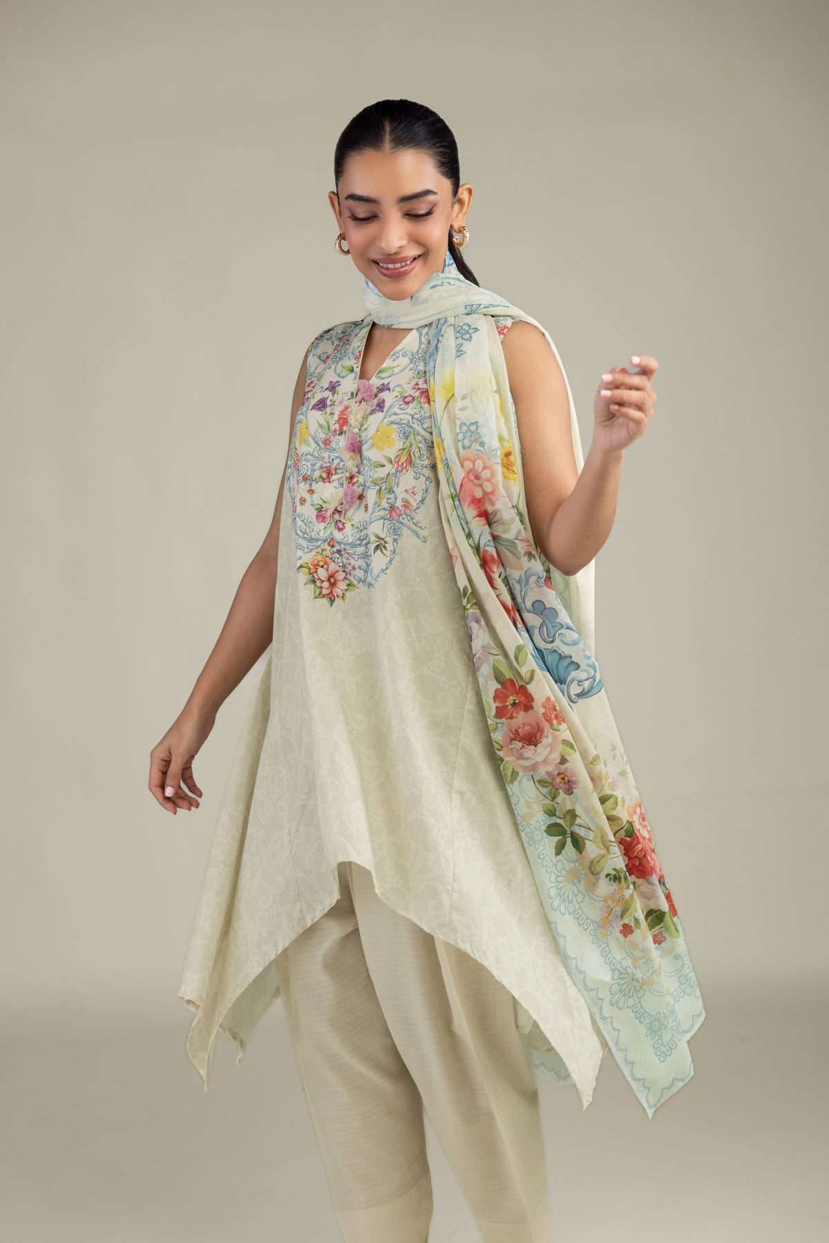 Printed Lawn Floral Lawn Dupatta - 1-26-229-B-F1-VG