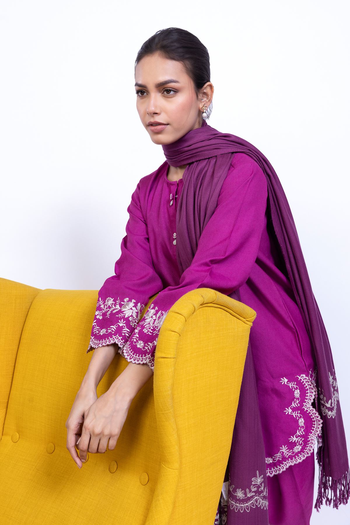 Dyed Acrylic Shawl - 25-09-11E13-07TA-VG