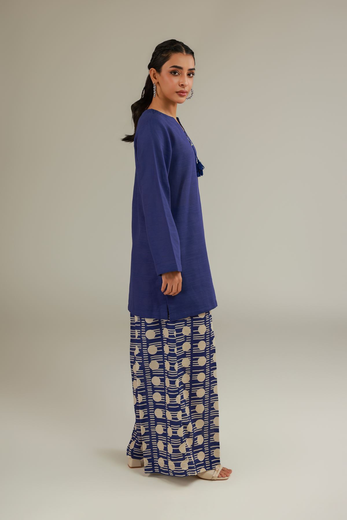 Printed Textured Cotton V-Neck Tassel Kurta - 1-26-108-A-F-VG