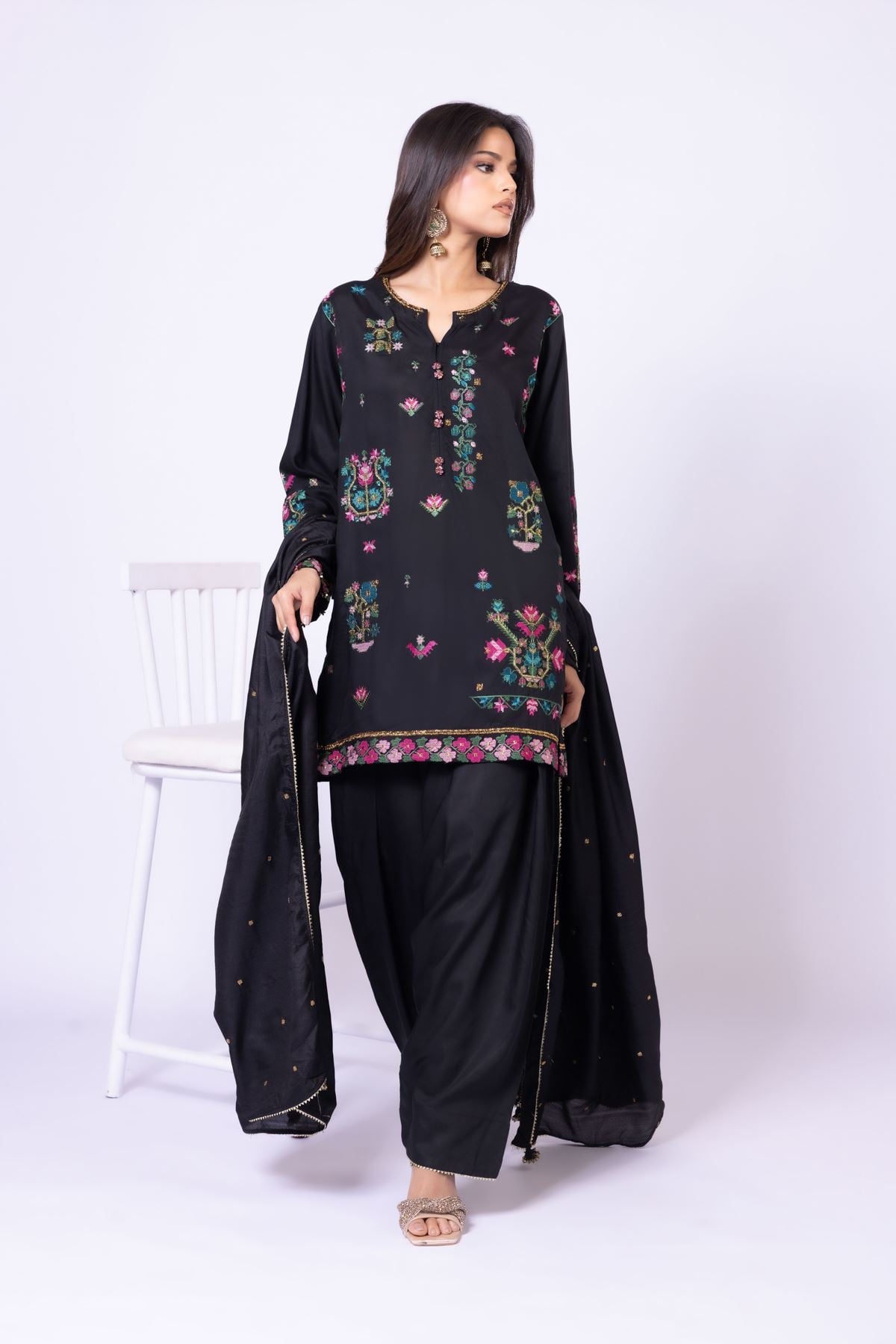 Embroidered Raw Silk Kurta - 25-09-11E5-03TA-VG