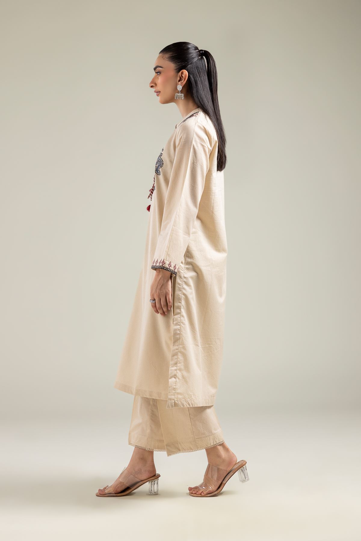 Embroidered Mesuri Solid Mesuri Pants - 1-26-142-A-D-VG