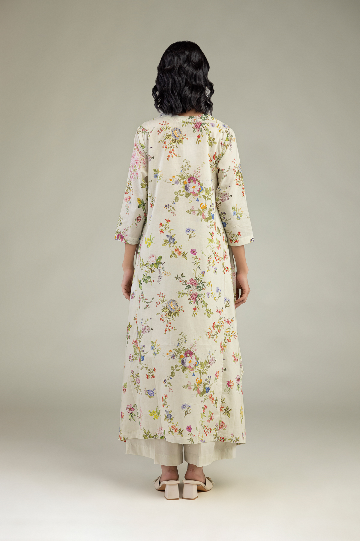 Embroidered Cambric Floral V-Neck Kurta - 1-26-240-A-J1-VG