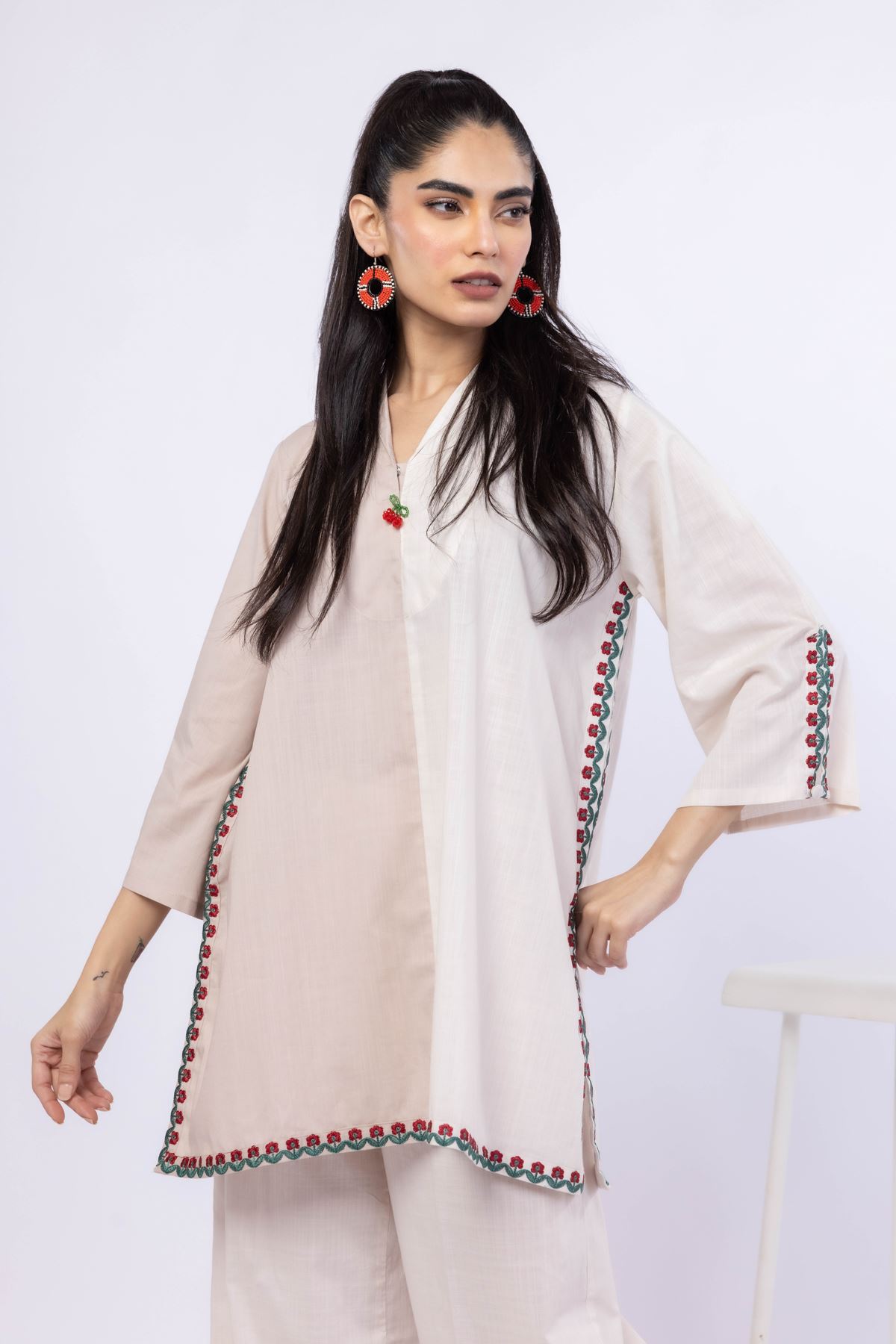 Embroidered Crosshatch Poplin Kurta - 25-08-8E5-07TA-VG