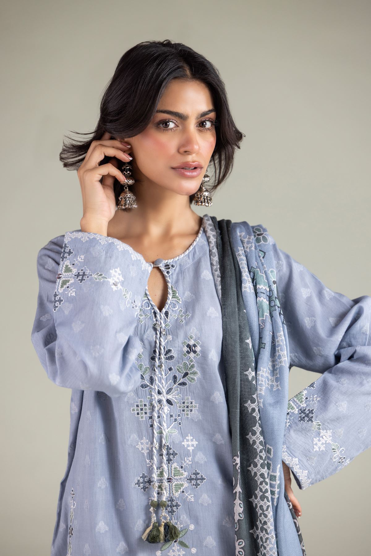Embroidered Broshia Fabrics 3 Piece - A22-26-201FC1-VG