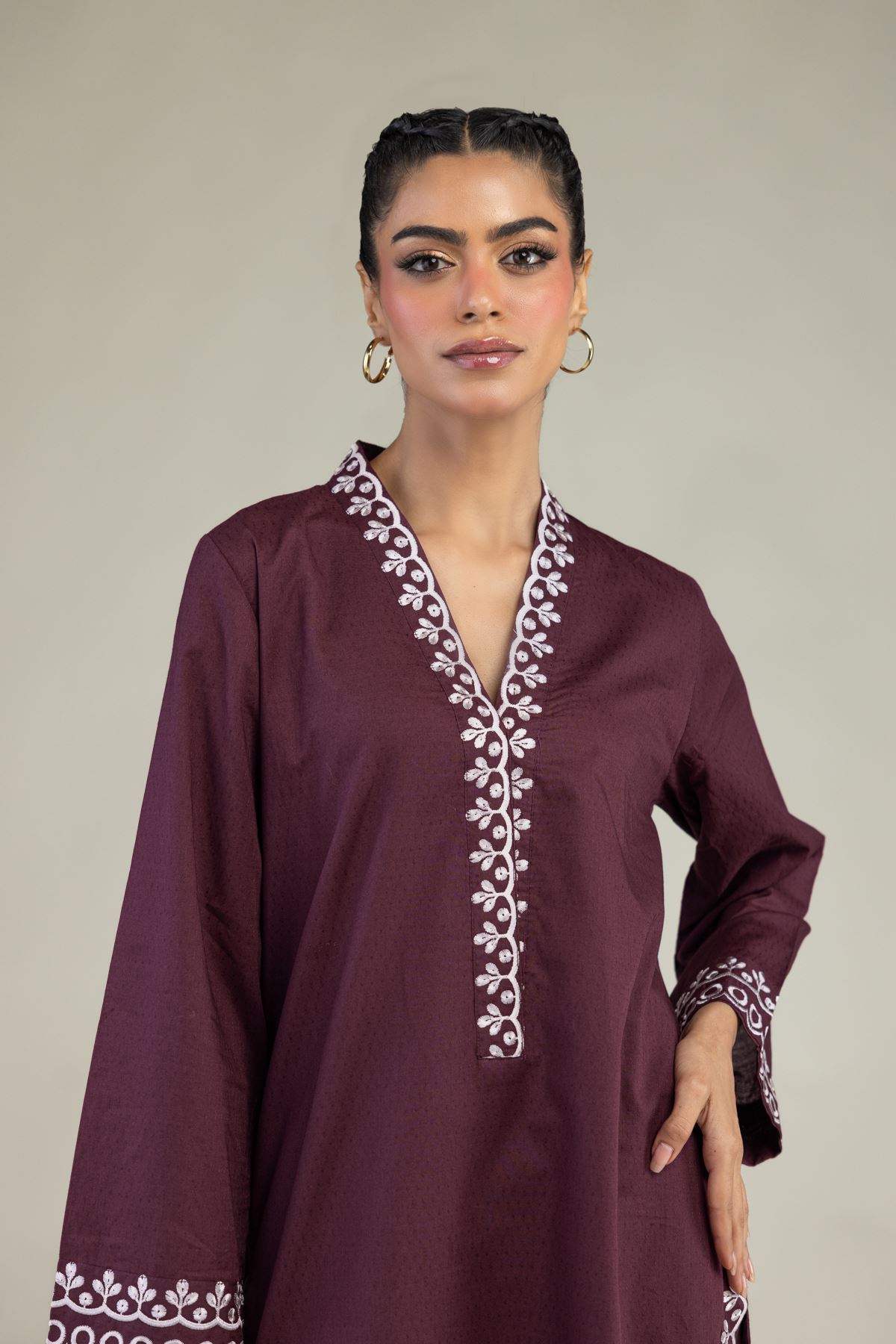Embroidered Cotton Dobby Cotton Dobby Kurta - 1-26-226-A-I1-VG