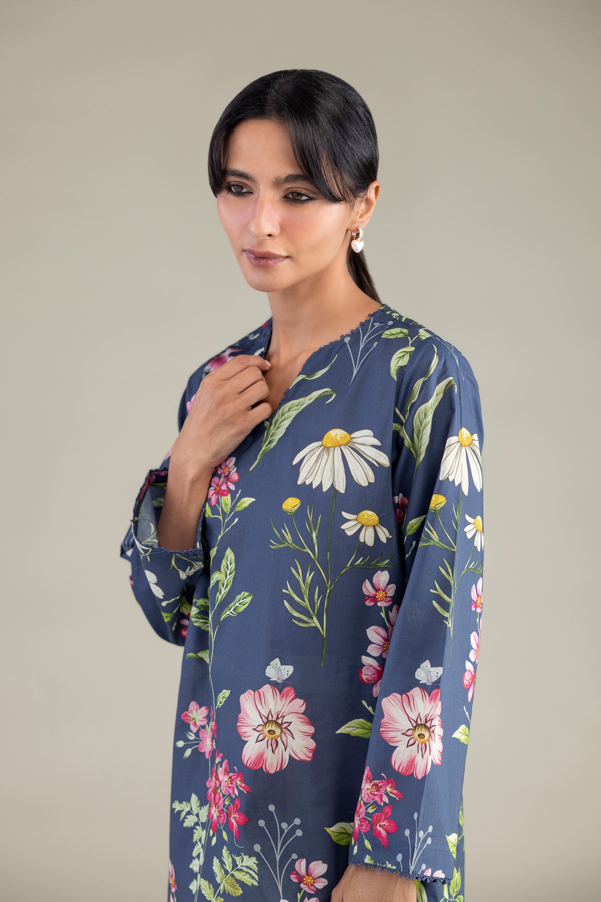 Printed Cambric Short Navy Kurta - 1-26-332-C-A2-VG