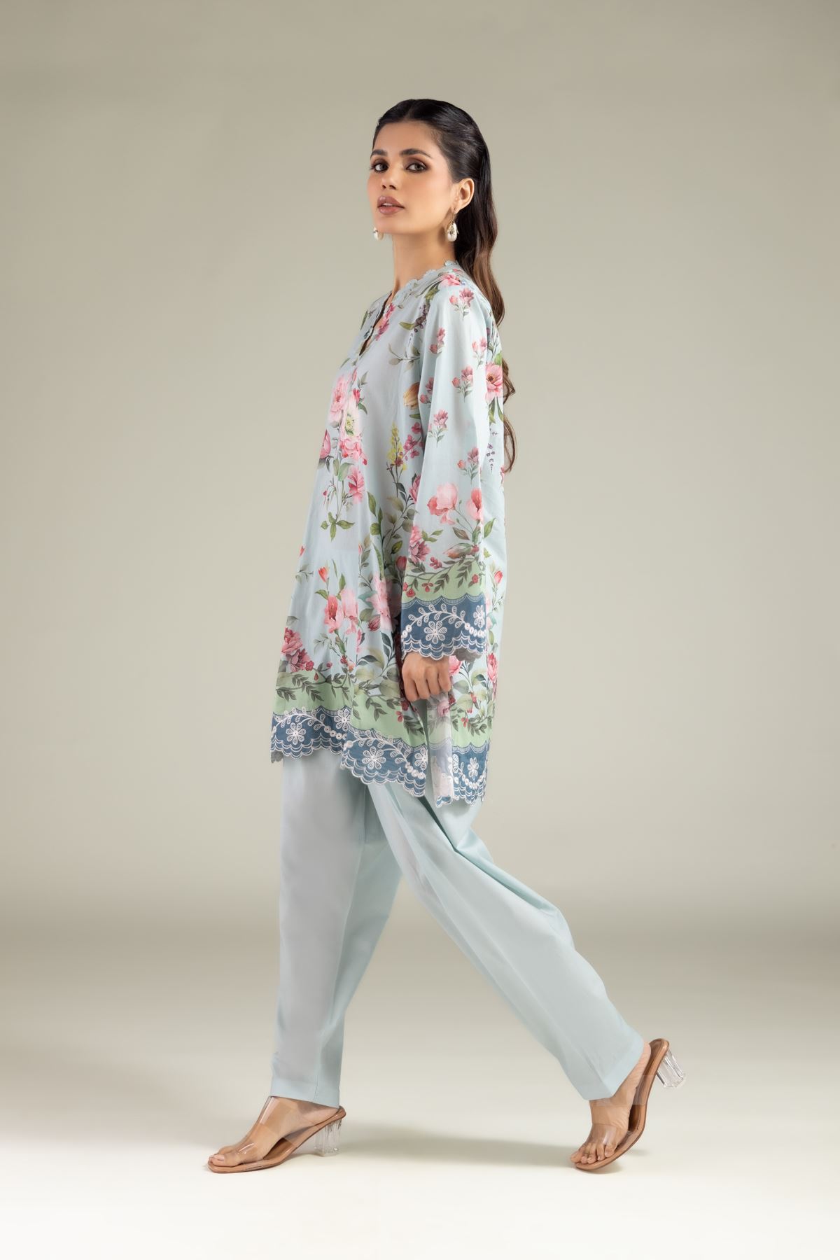 Embroidered Lawn Tailored Lawn 2-Piece - T-A11-26-113FA1-VG