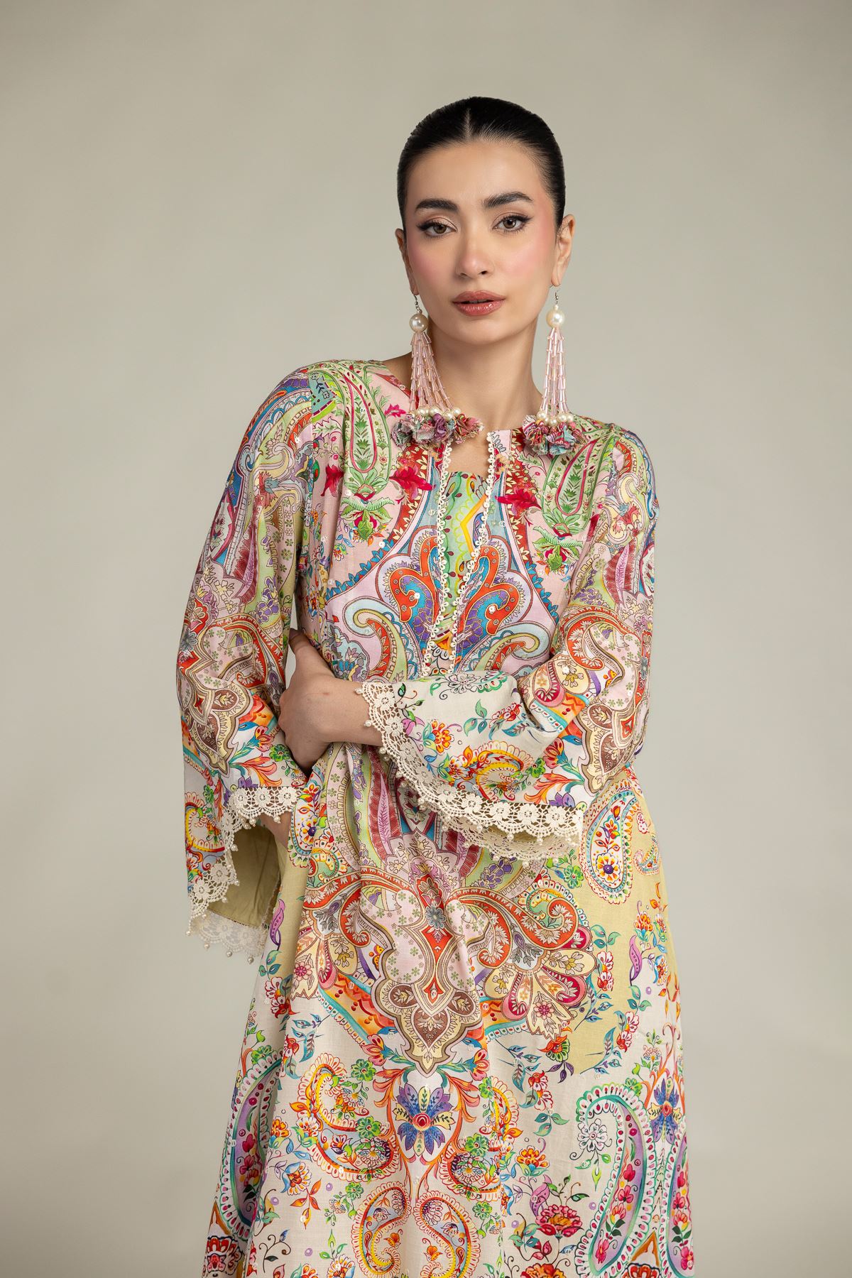 Embroidered Raw Silk Silk Floral Kurta - 2-26-212-A-H1-VG