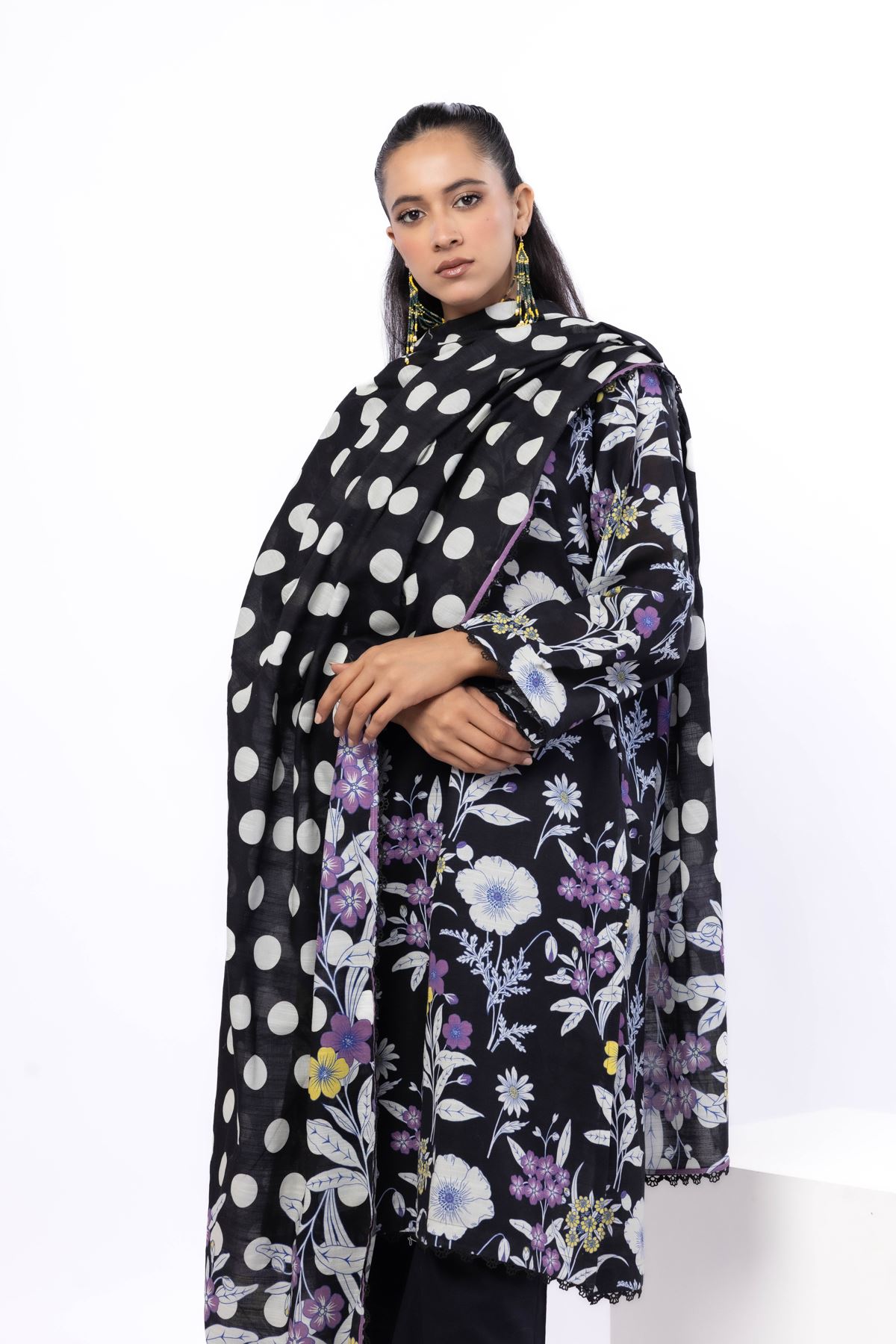 Printed Light Khaddar Tailored 3 Piece - KN25BST-VG