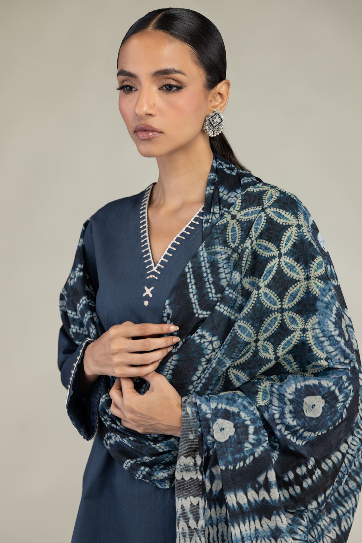 Textured Lawn Embroidered Textured Lawn Dupatta - 1-26-327-A-J1-VG