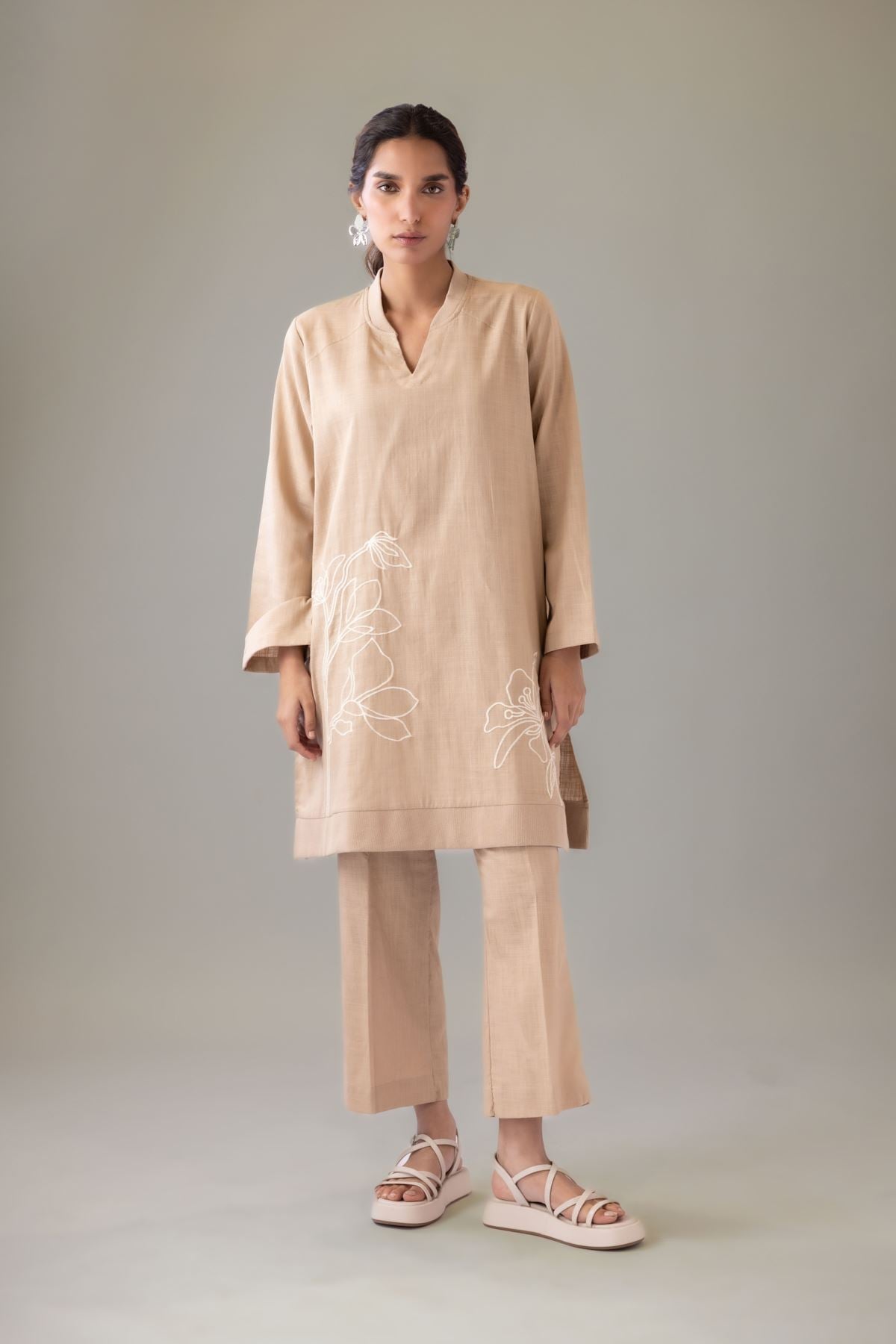 Embroidered Heavy Textured Cotton Kurta - 25-09-12E2-01TA-VG