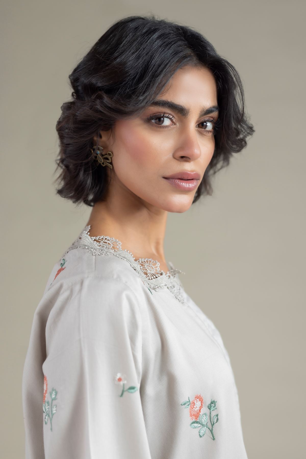 Embroidered Textured Cotton Kurta - 25-09-12E2-01TA-VG