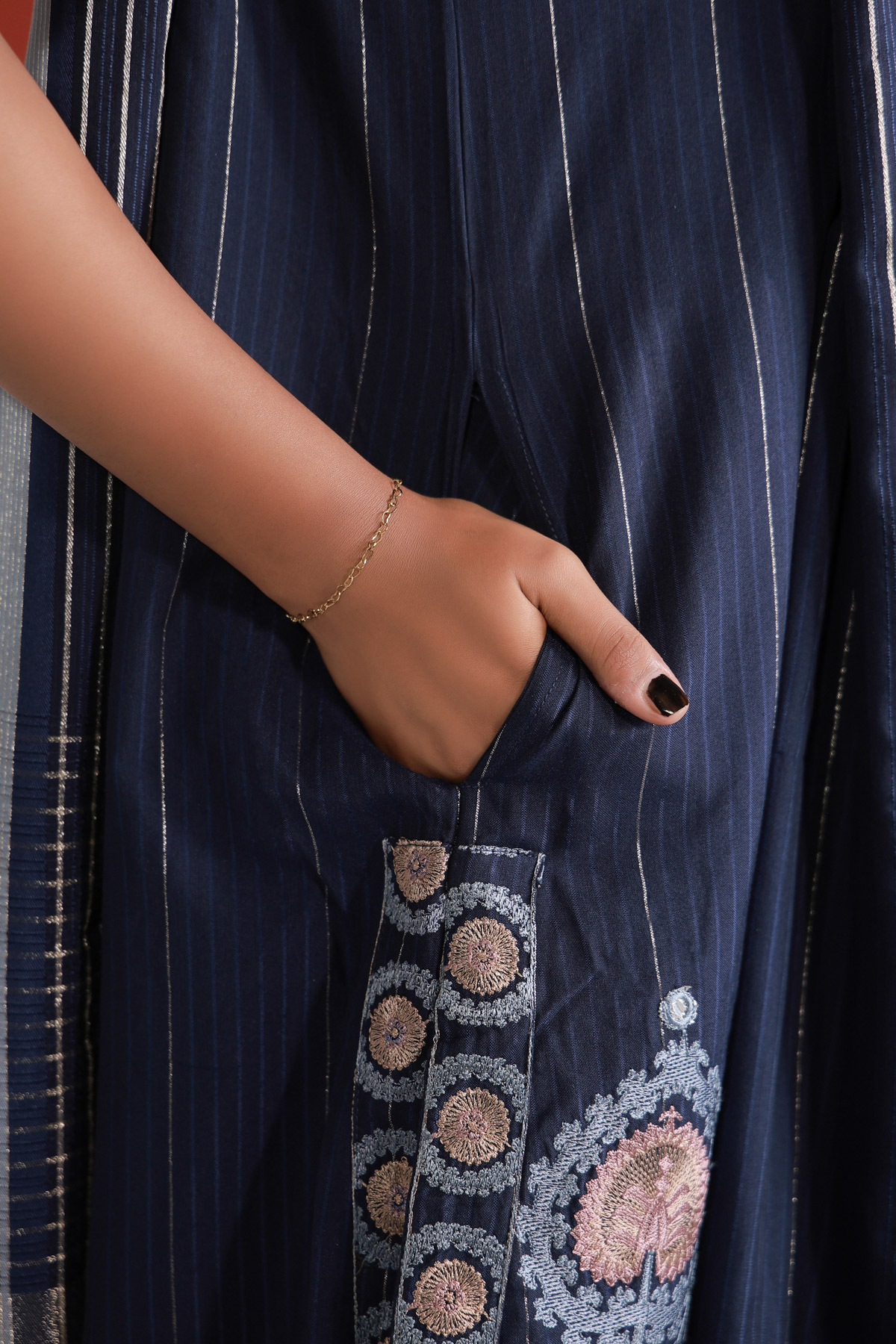 Yarn Dyed Embroidered Handwoven Kurta - 2-26-202-A-D-VG