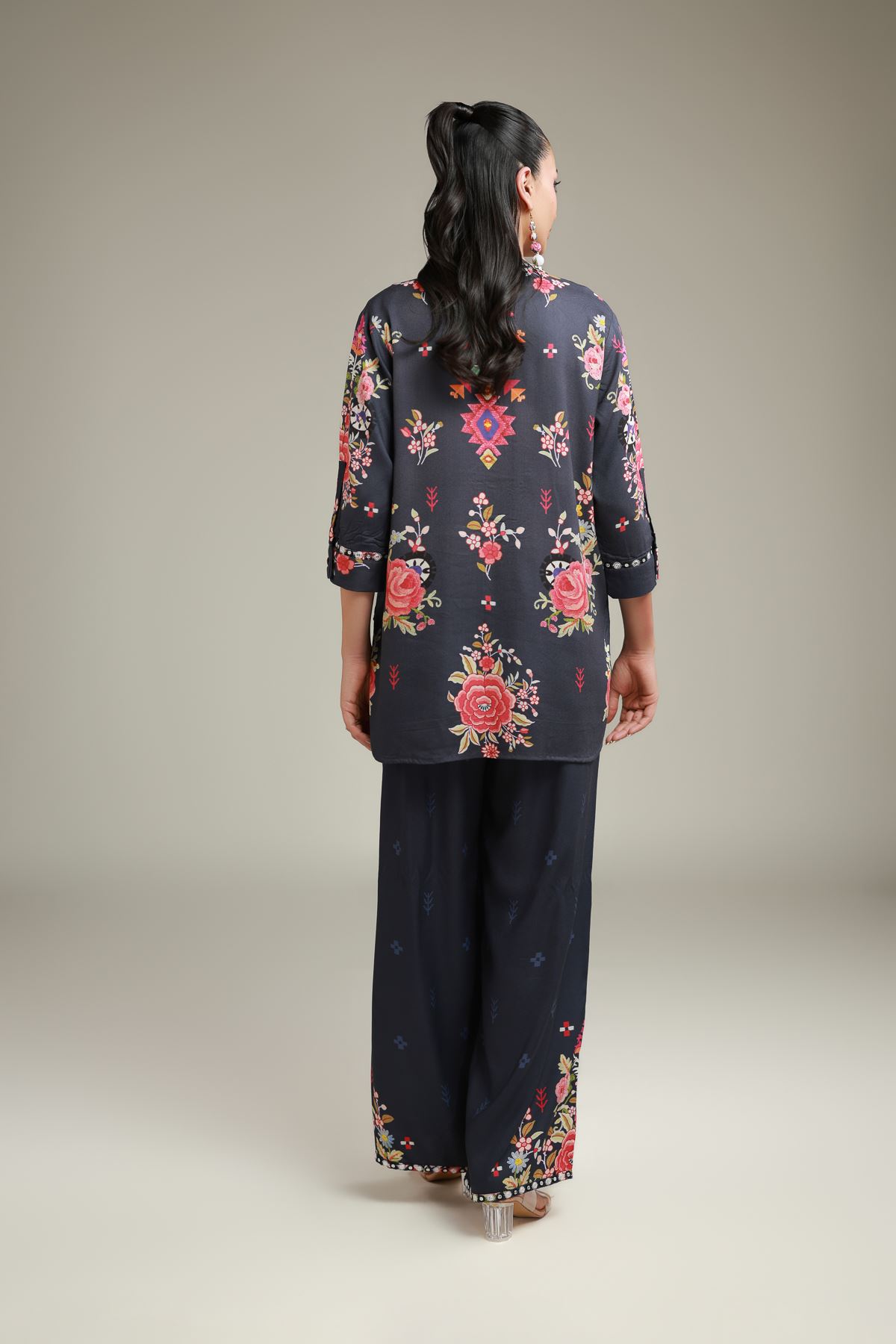 Embroidered Viscose Crepe Shirt - 2-26-202-A-D-VG