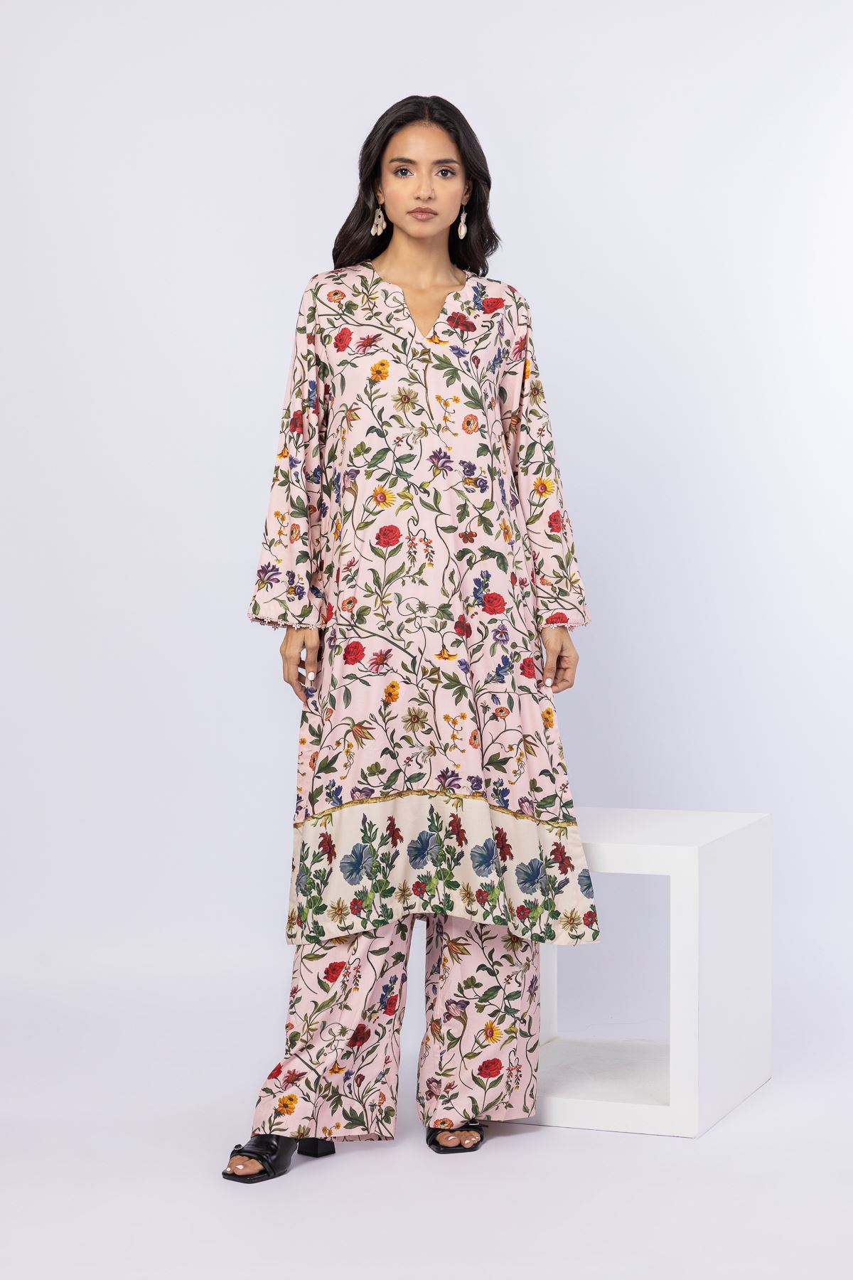 Printed Viscose Crepe Pants - 25-06-6E5-07BA-VG