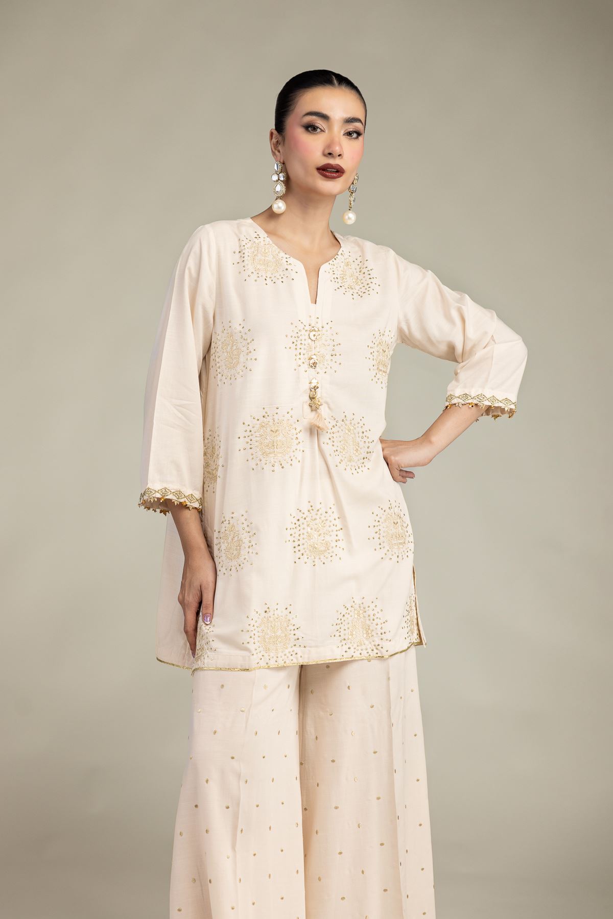 Embroidered Raw Silk Short Silk Kurta - 25-10-11E1-01TB-VG