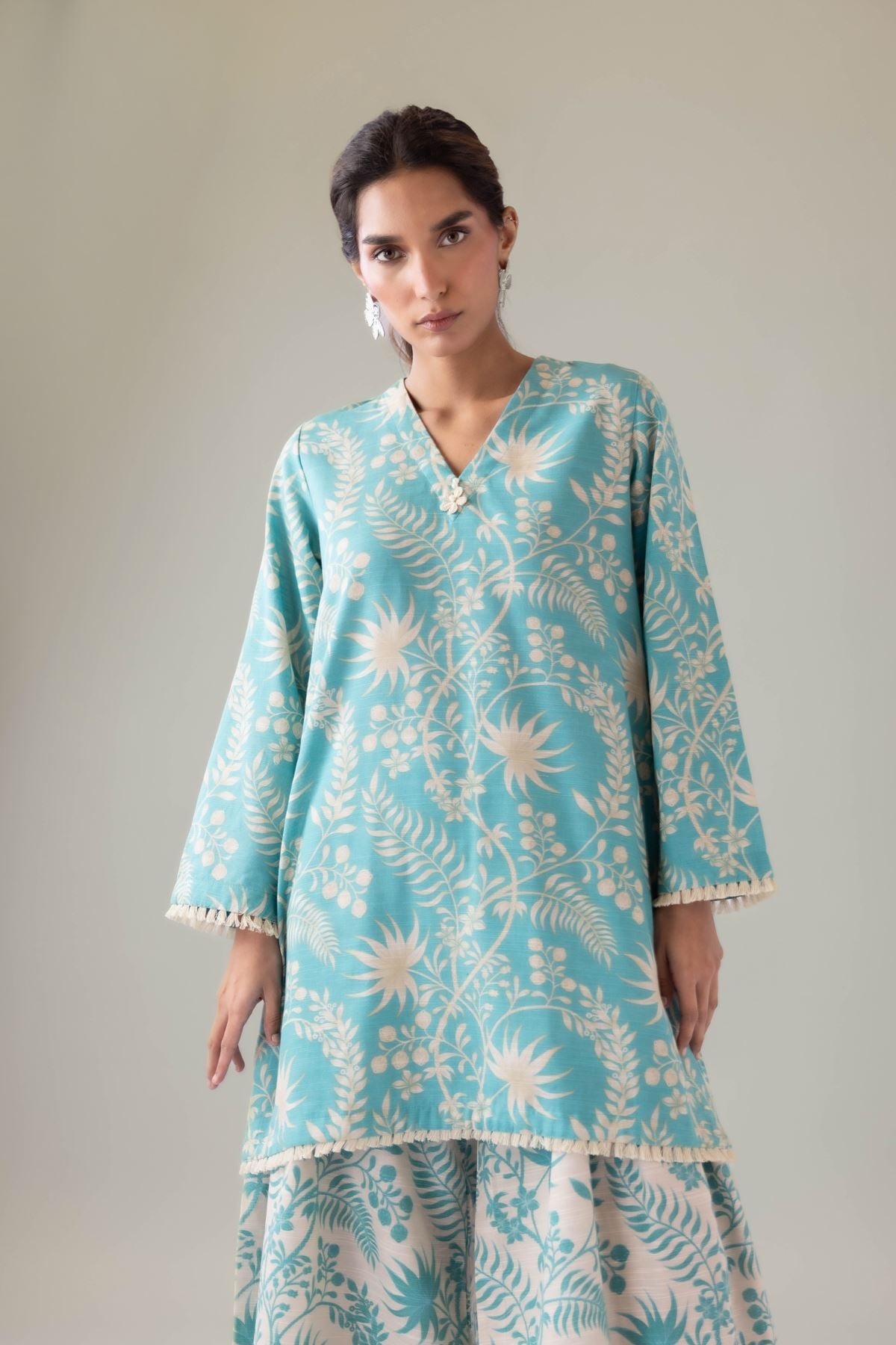 Printed Khaddar Kurta - 25-10-11E8-11TB-VG