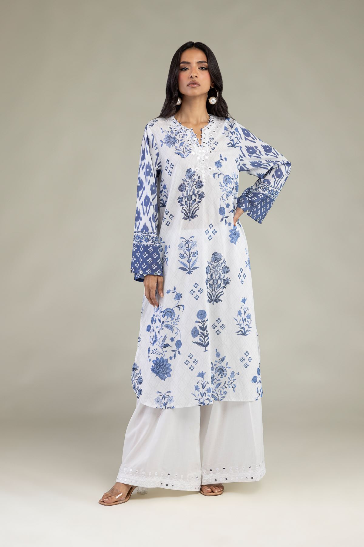 Embroidered Lawn Tailored 2-Piece Lawn - 1-26-102-A-F-VG