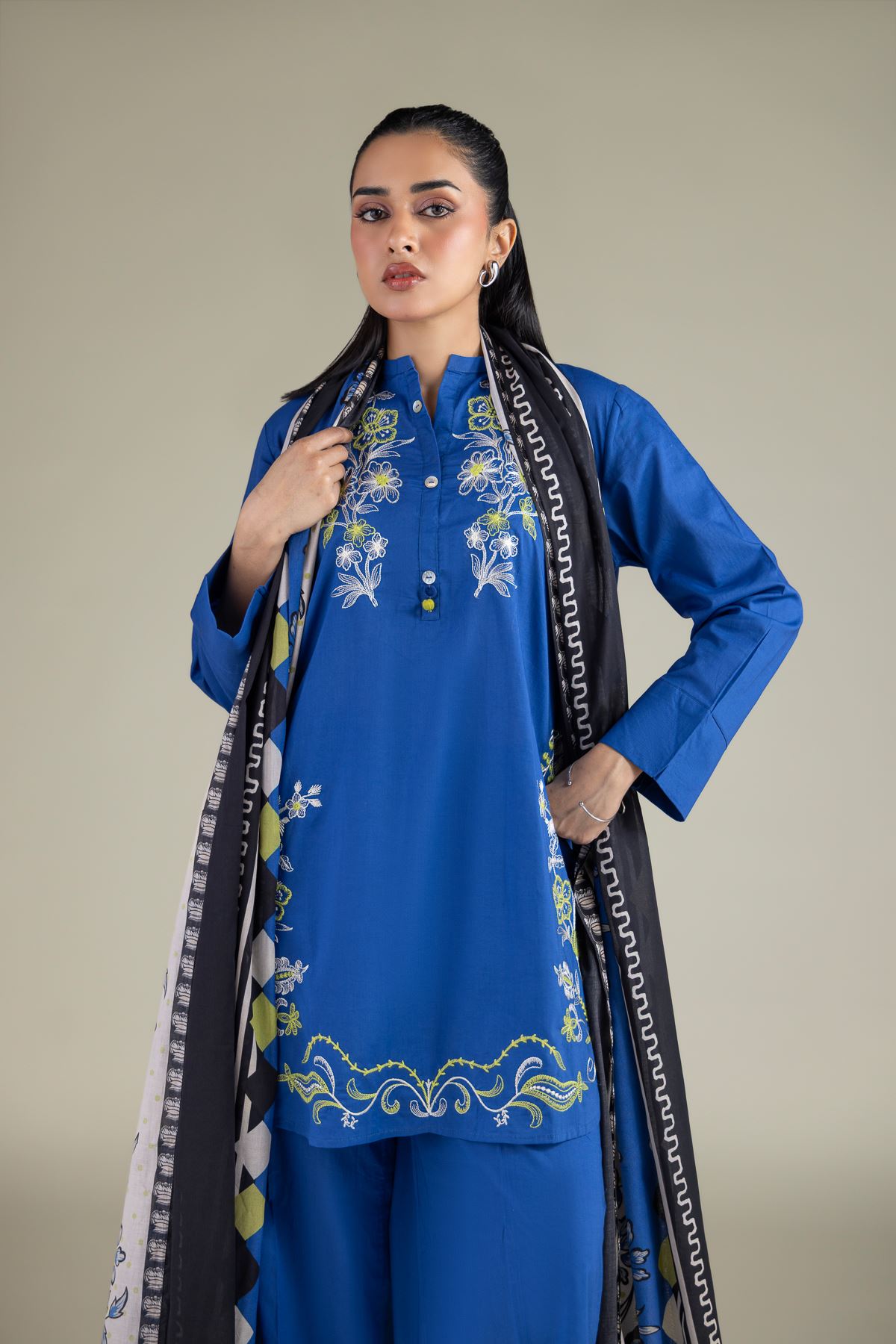 Embroidered Lawn Blue Lawn Dupatta - 1-26-140-A-C-VG
