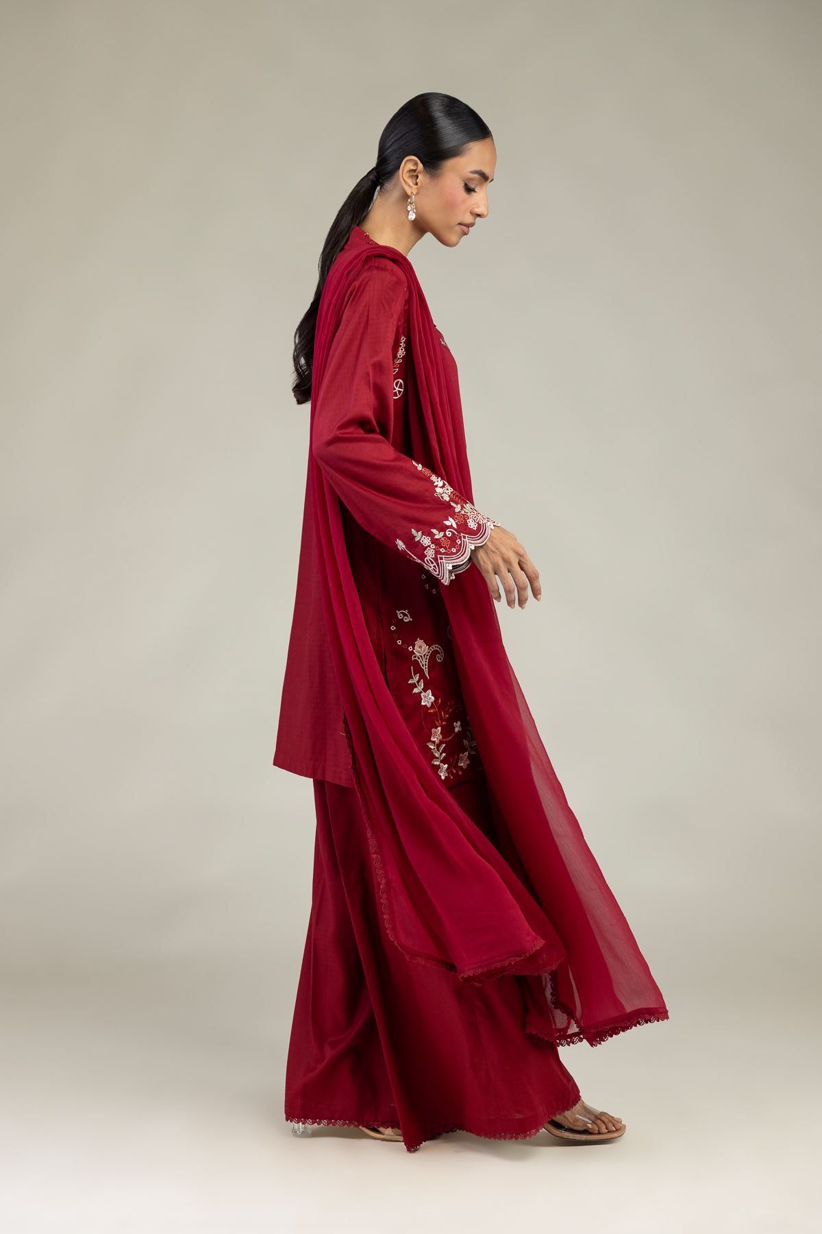 Embroidered Dobby Dobby Tailored 3-Piece - 2-26-308-A-G1-VG