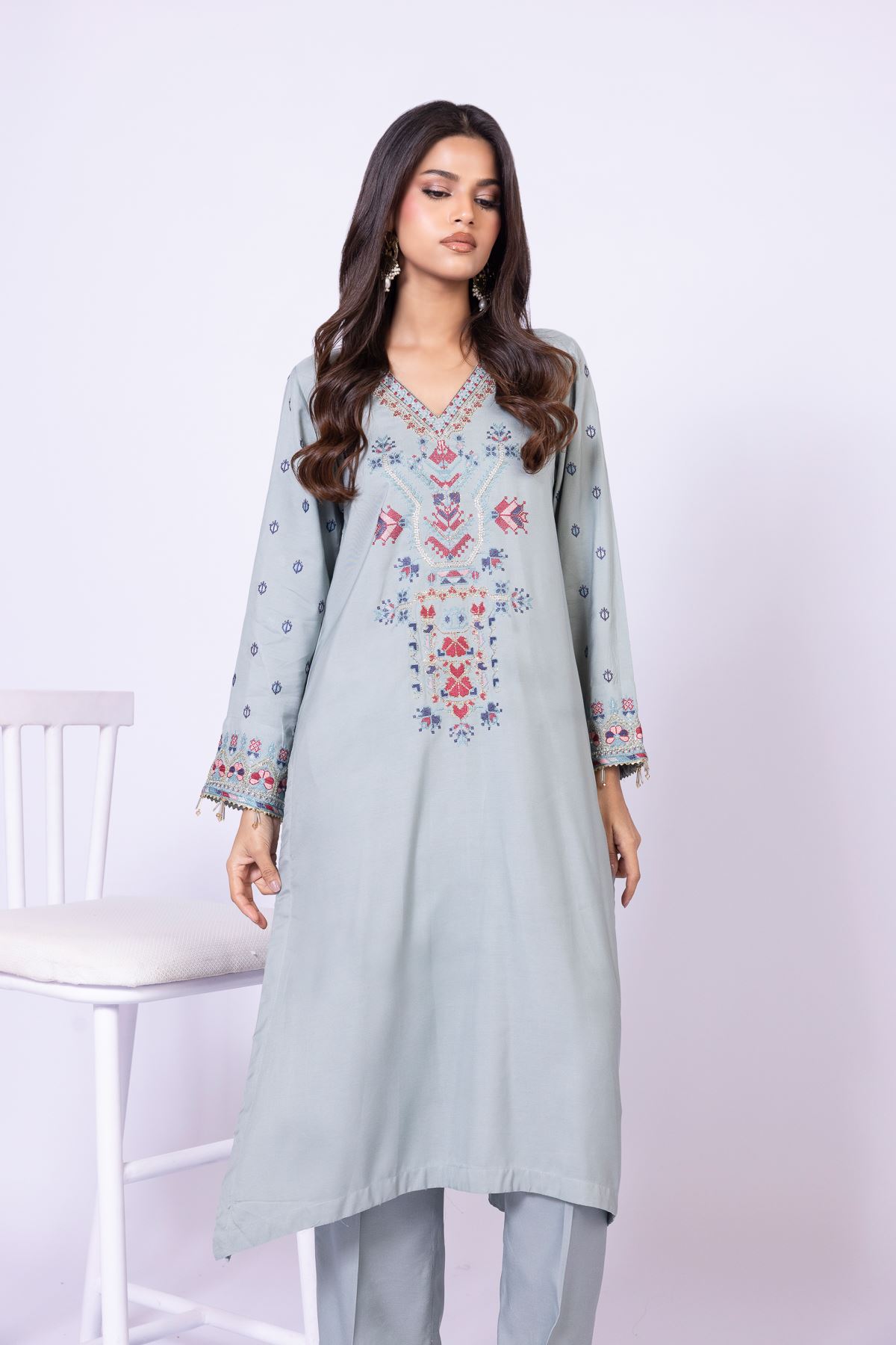 Embroidered Raw Silk Kurta - 25-10-10S5-01TA-VG
