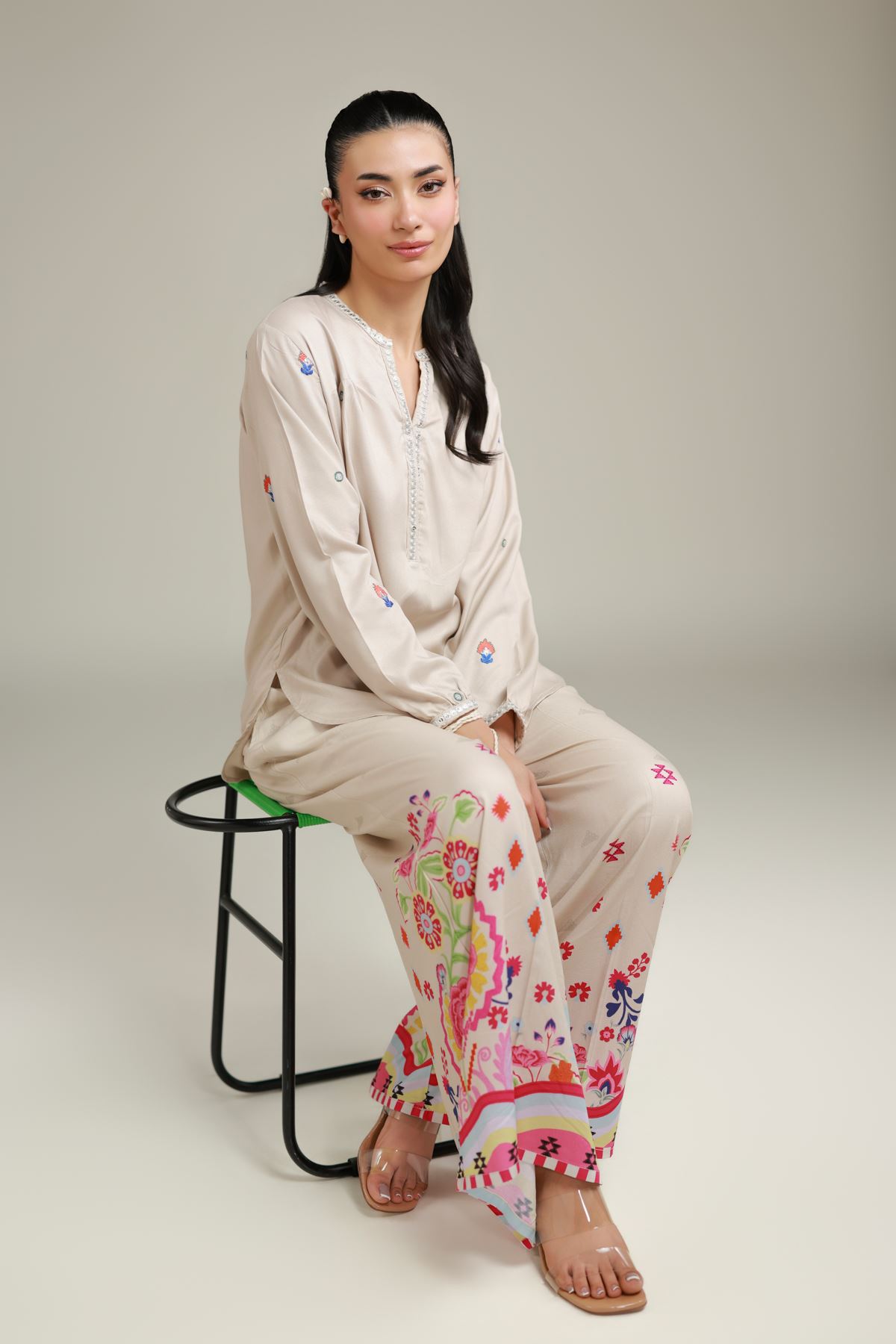 Embroidered Viscose Crepe Tunic - 2-26-202-A-D-VG