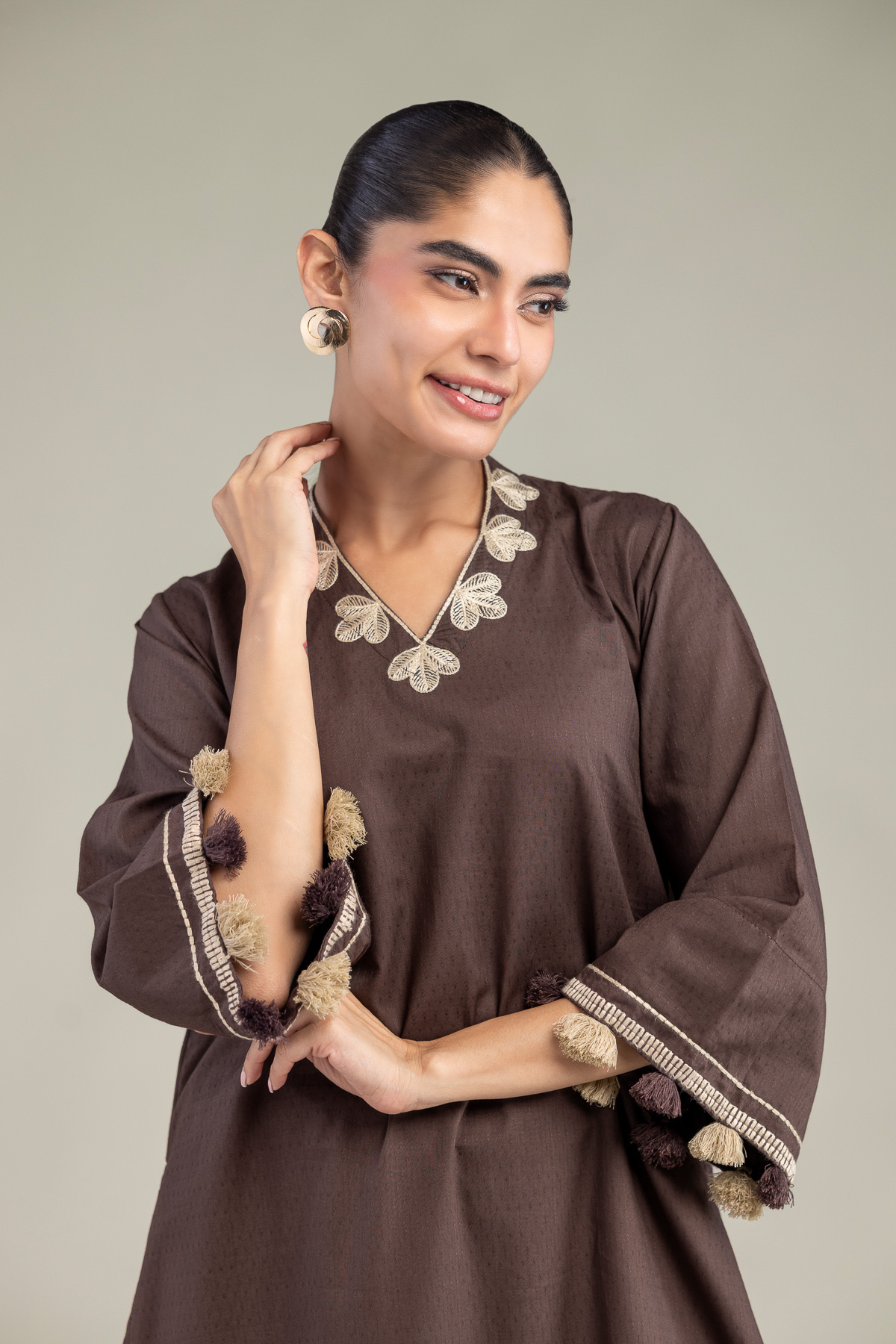 Embroidered Cotton Dobby Brown V-Neck Kurta - 1-26-102-A-F-VG