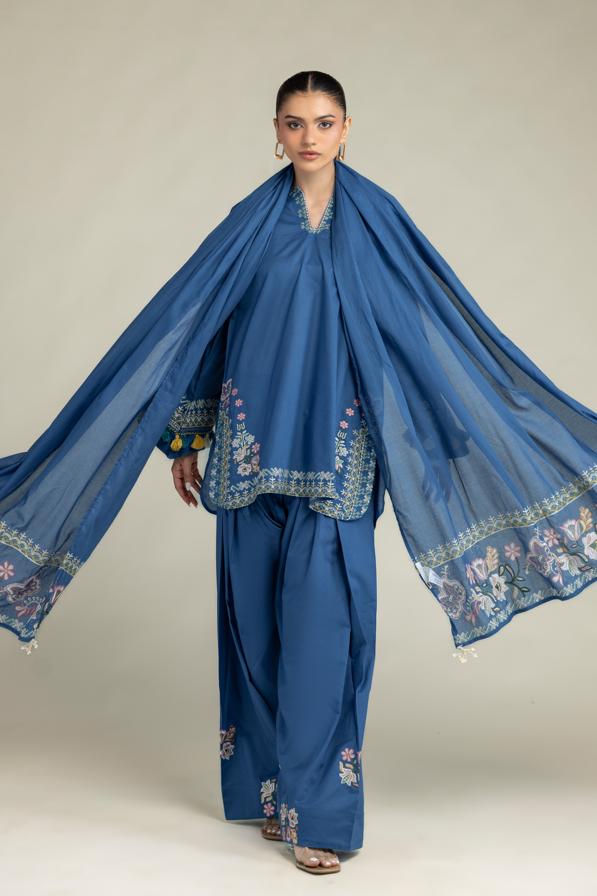 Embroidered Lawn Floral Blue Dupatta - 2-26-308-A-B1-VG