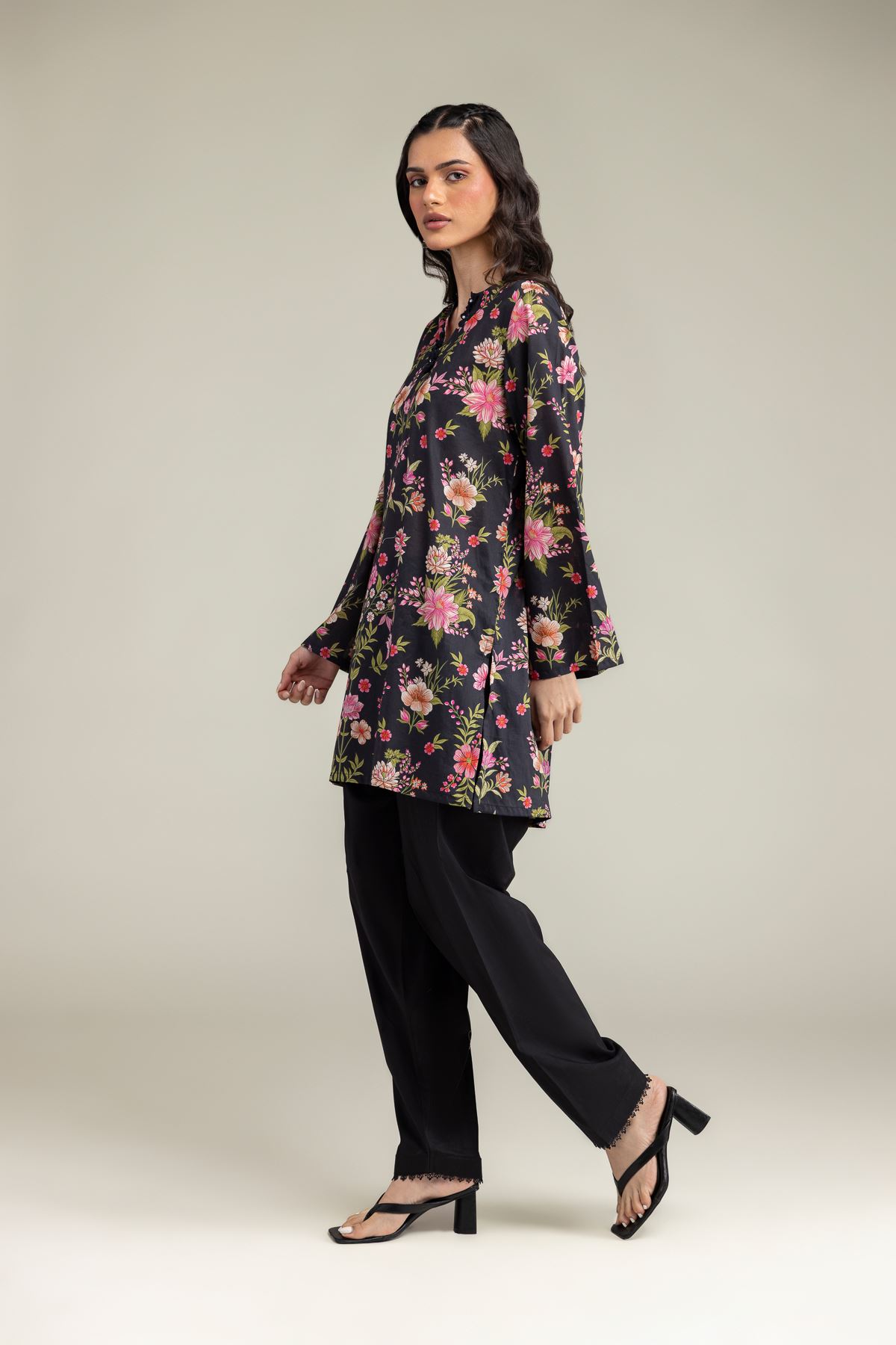 Printed Lawn Fabrics 2 Piece | Top and Bottom - A22-26-209FB1-VG