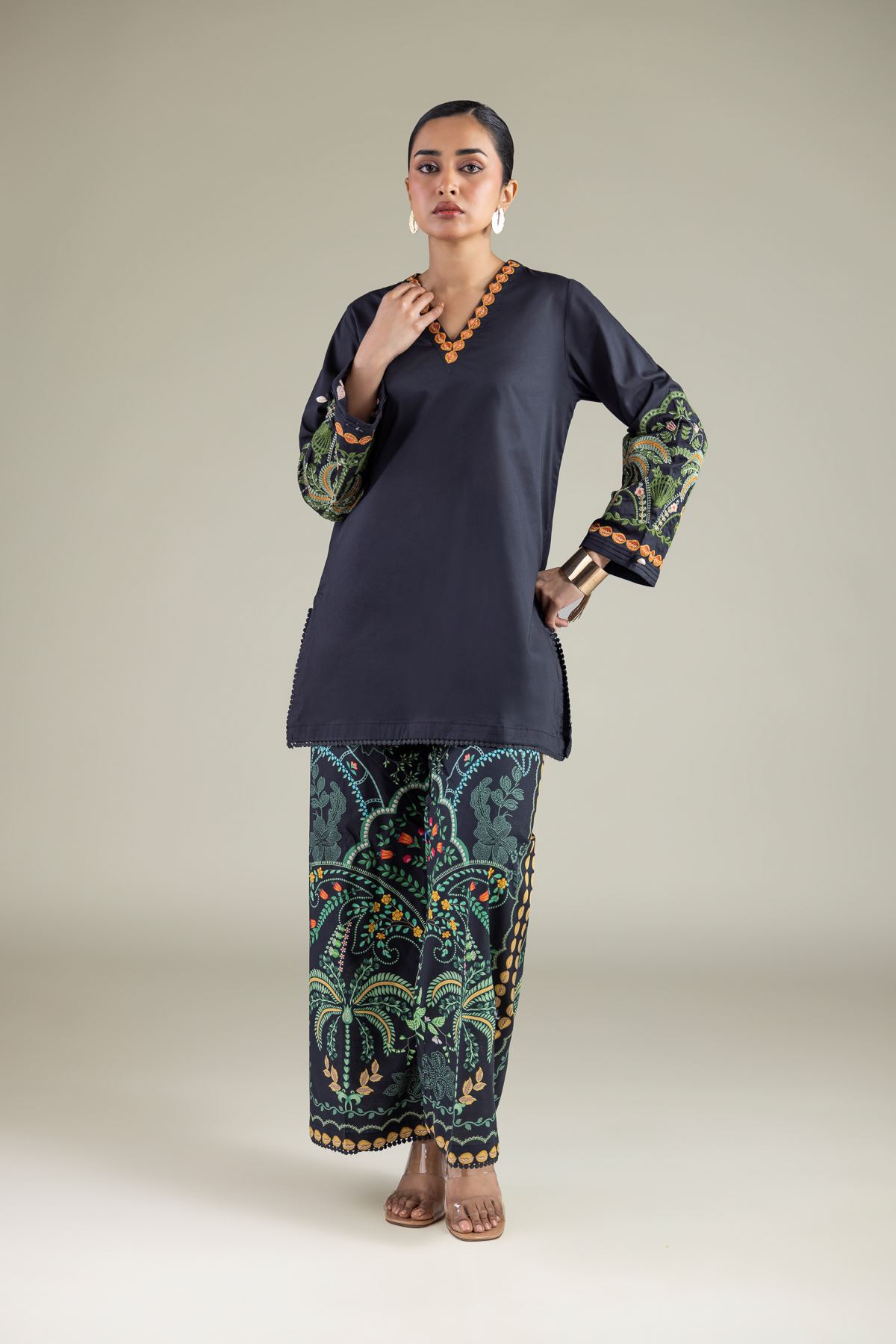 Embroidered Cambric Black Cambric Pants - 1-26-144-A-E-VG