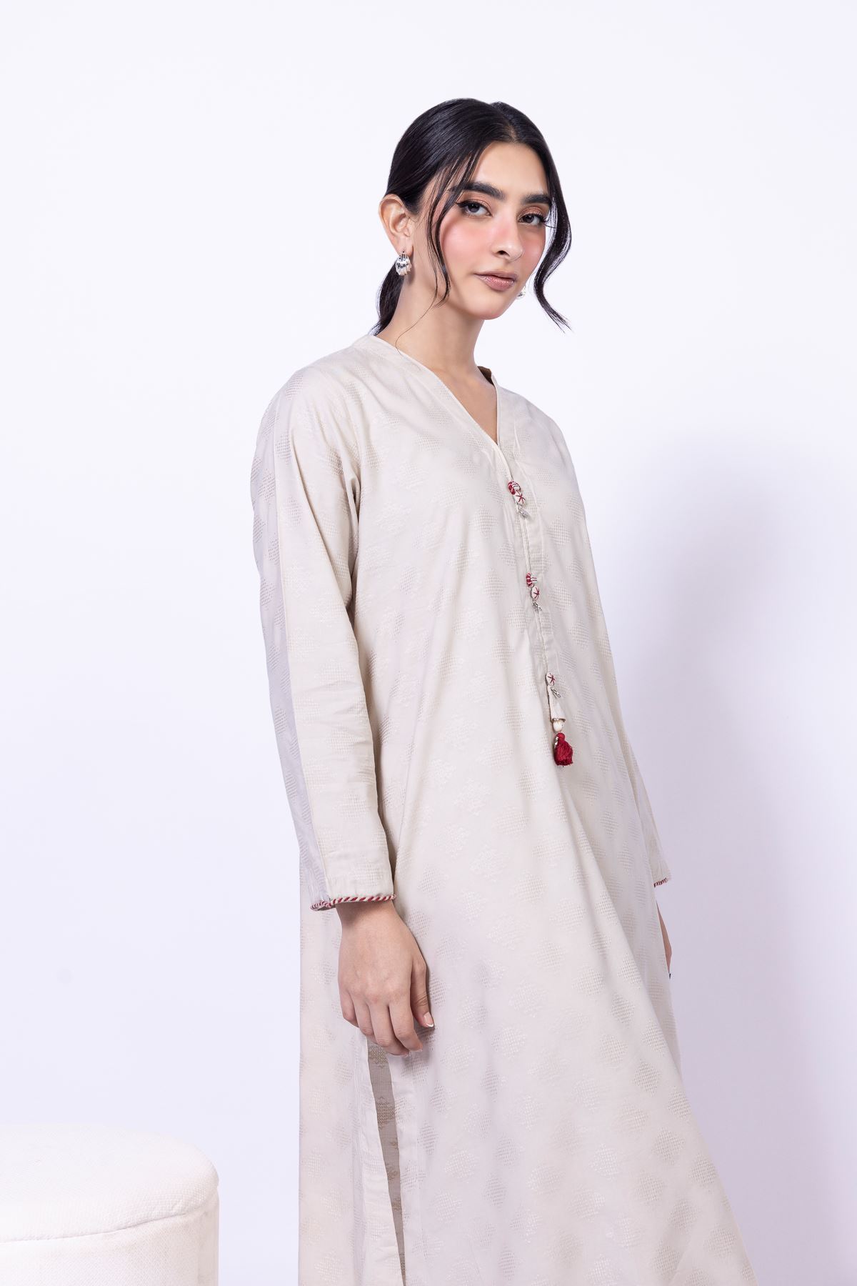 Dyed Jacquard Kurta - 25-09-11E5-02TA-VG