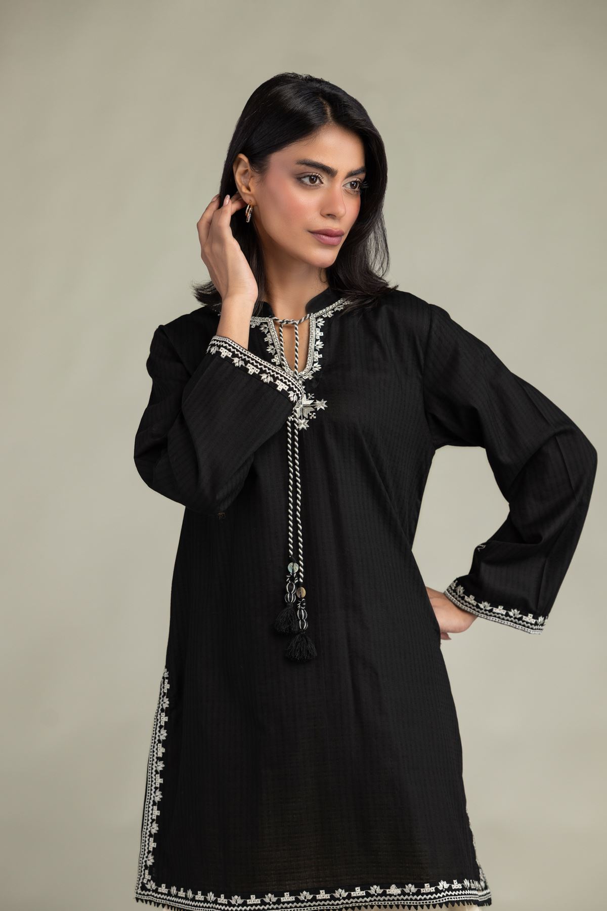 Embroidered Cotton Dobby Short Black Kurta - 1-26-317-B-D1-VG