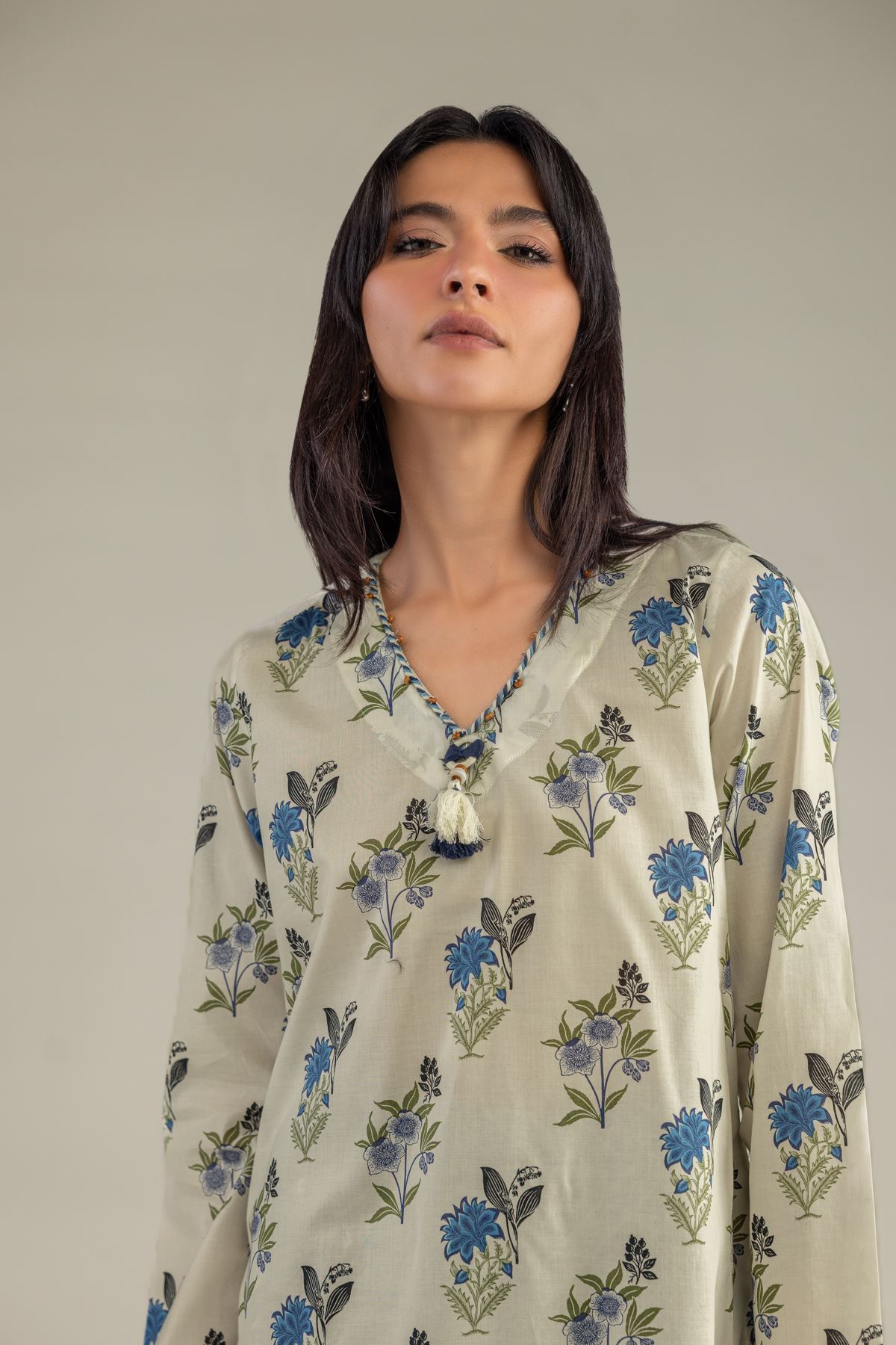 Printed Cambric Floral V-Neck Kurta - 12-26-301-A-E1-VG
