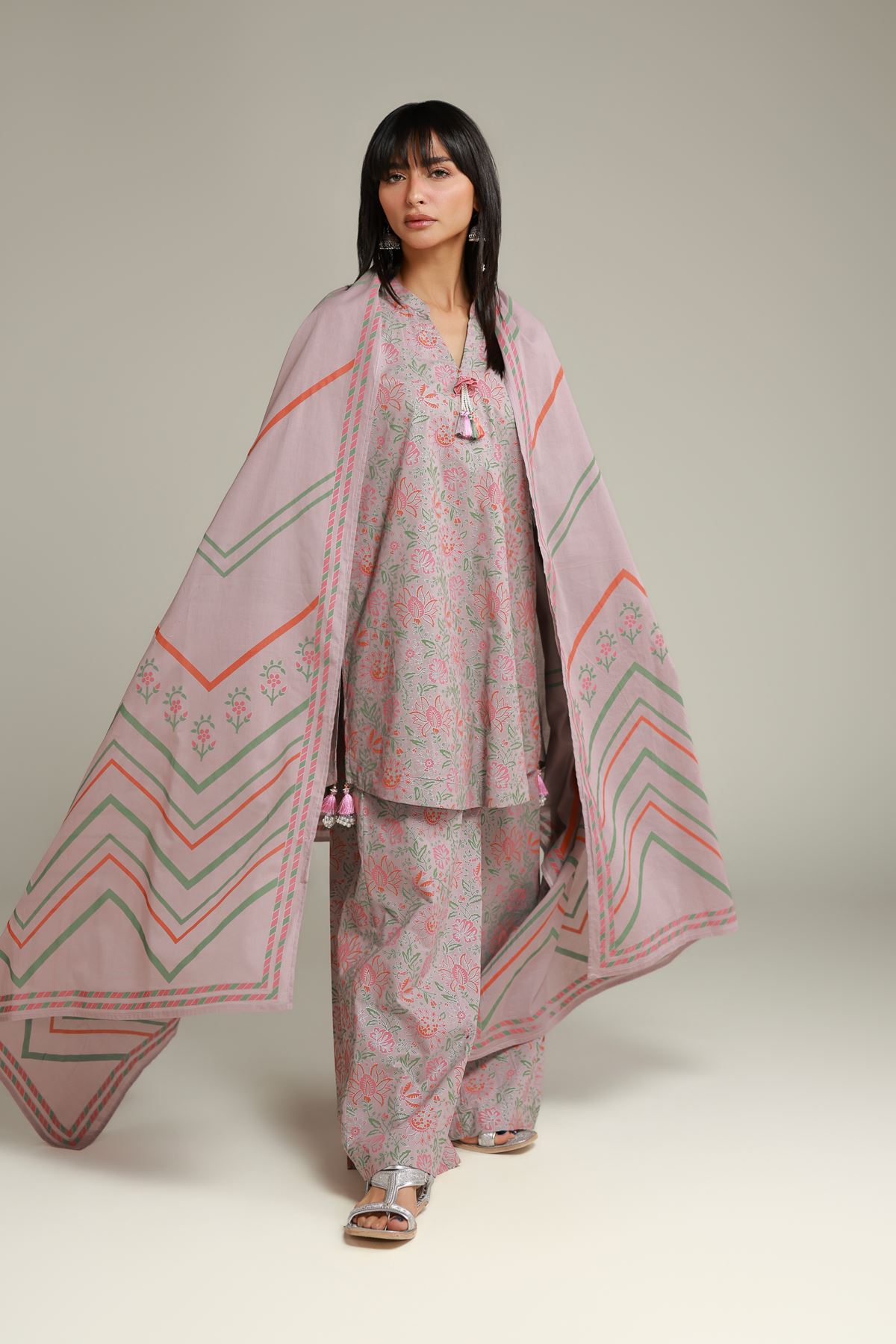 Printed Lawn Floral Lawn Dupatta - 2-26-202-A-D-VG