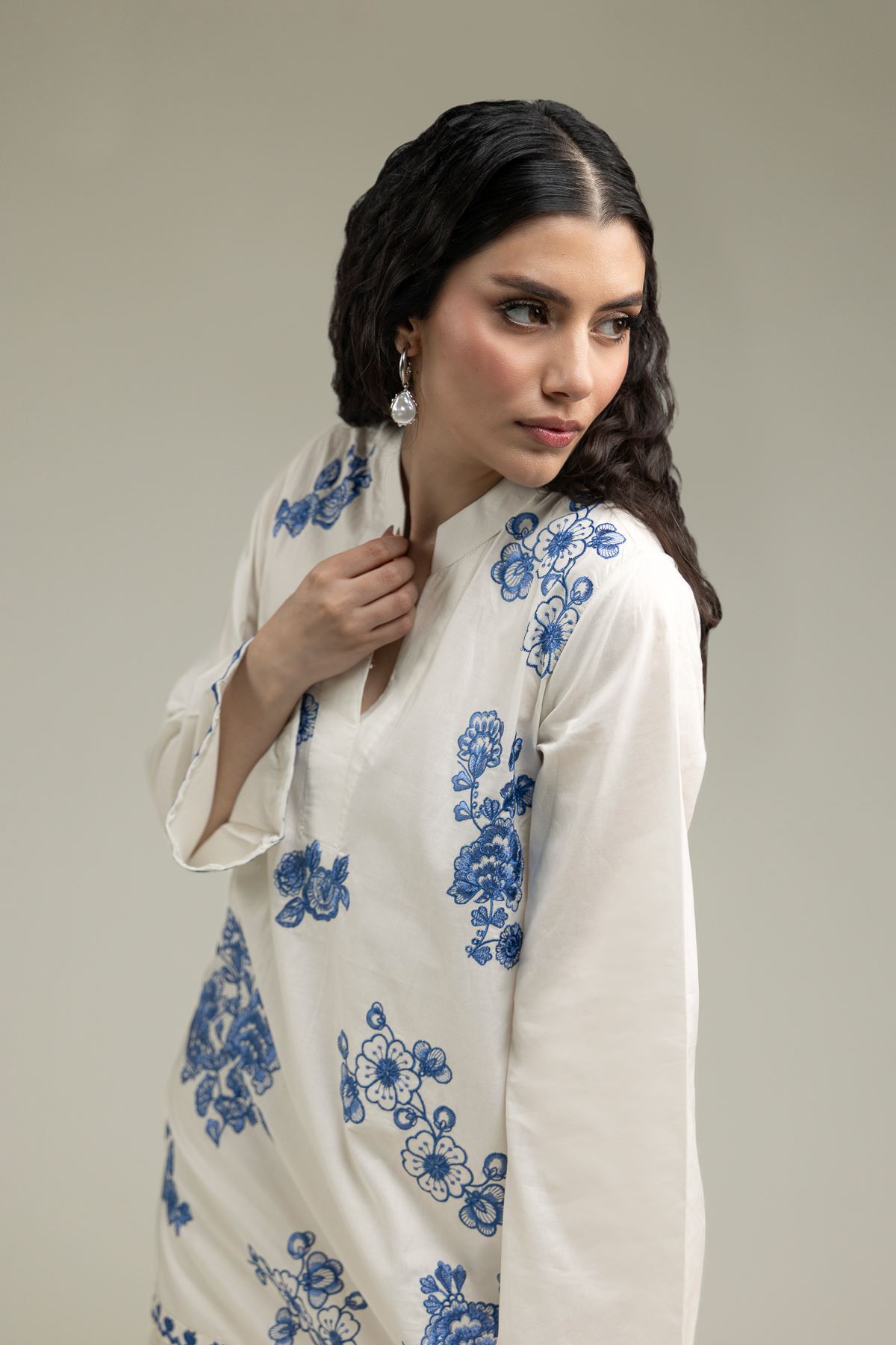 Embroidered Cambric Short Cambric Kurta - 12-26-116-F-E-VG