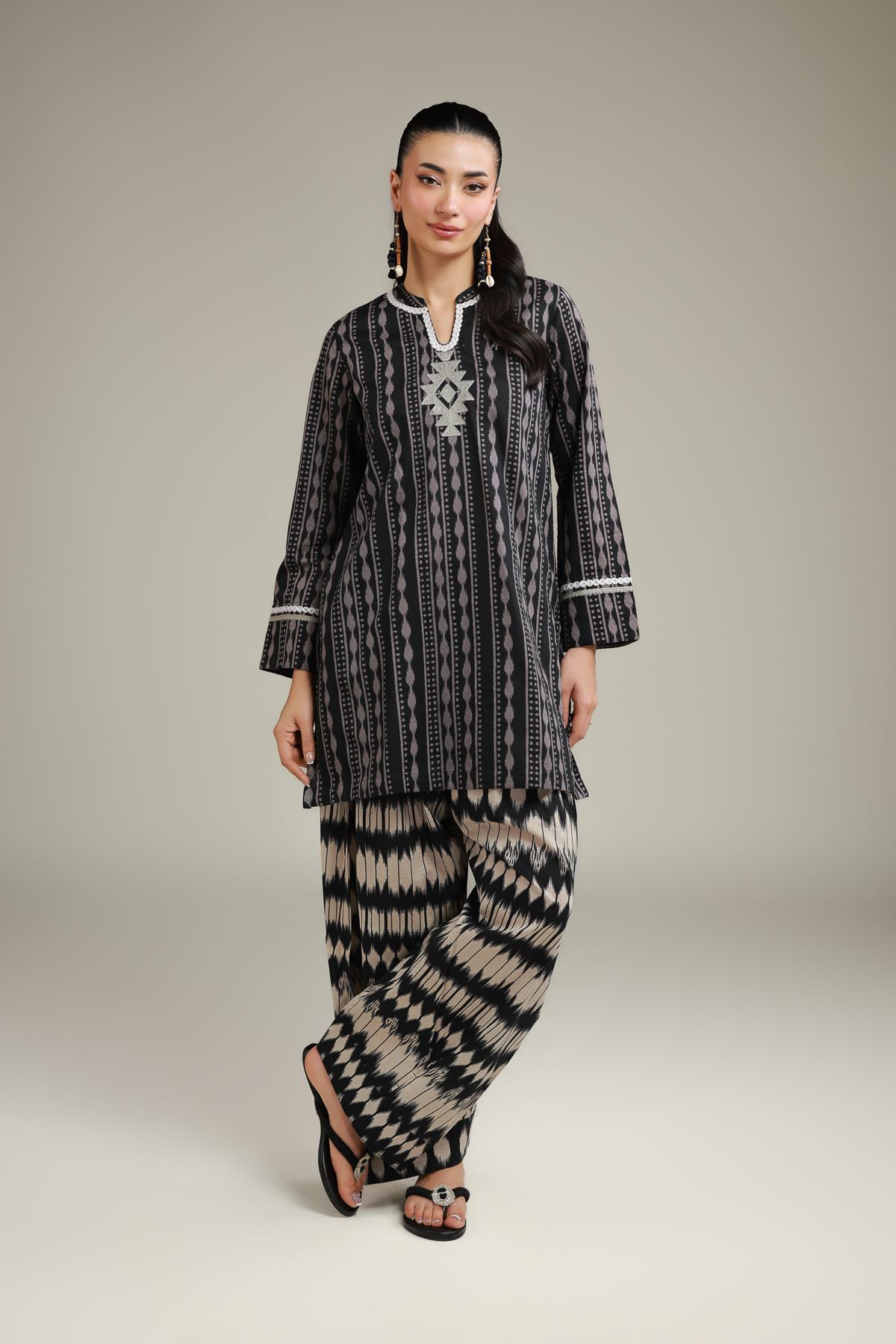 Embroidered Cotton Dobby Short Cotton Kurta - 1-26-132-A-A-VG