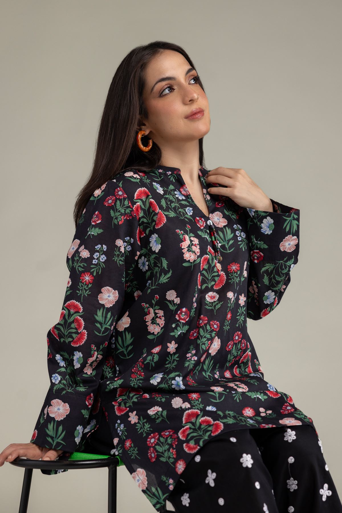 Embroidered Lawn Fabrics 2 Piece | Top and Bottom - 2-26-306-A-D1-VG