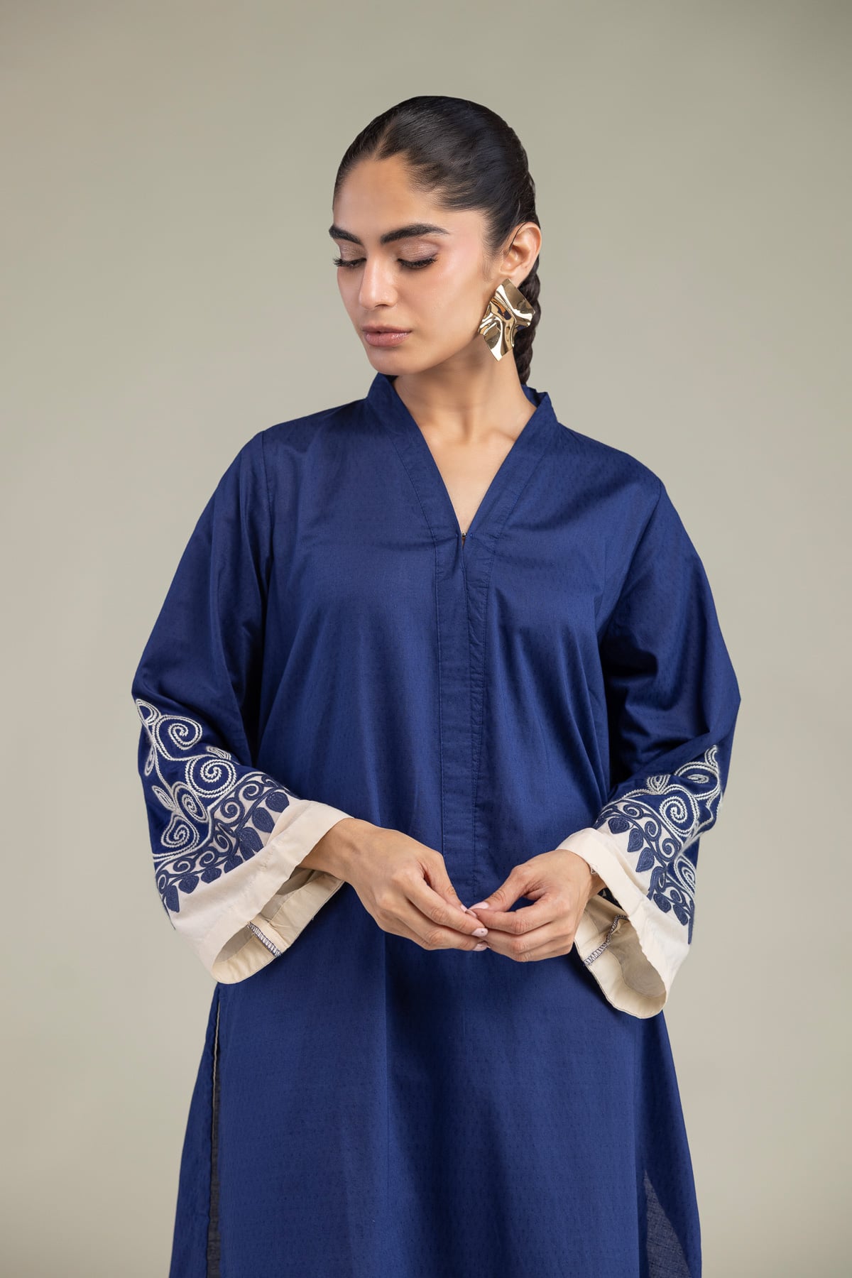 Embroidered Cotton Dobby Cotton Navy Kurta - 1-26-102-A-F-VG