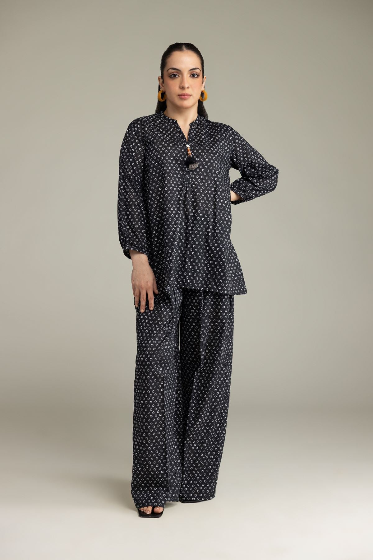 Printed Viscose Crepe Black Viscose Trousers - 6-26-203-A-D2-VG