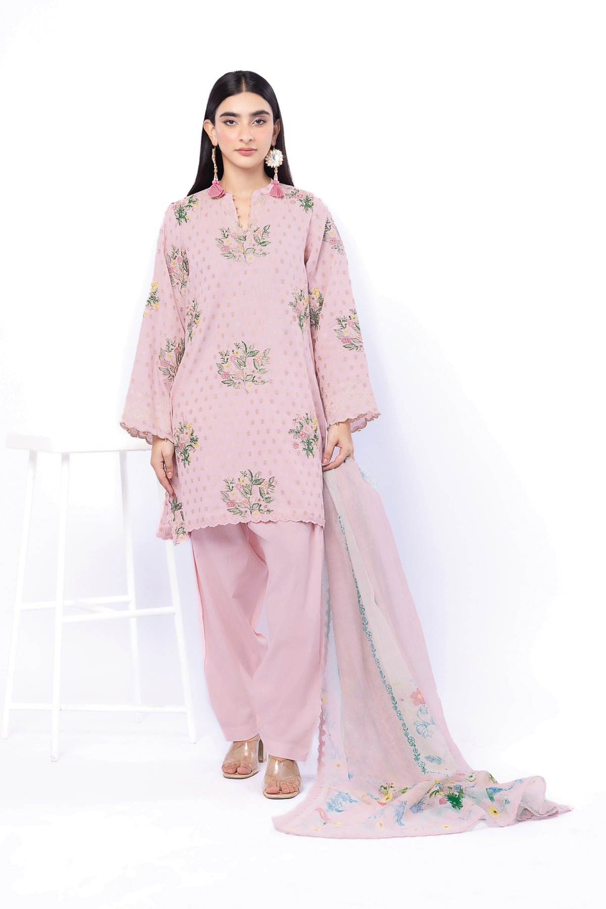 Embroidered Jacquard Fabrics 3 Piece - 1001919166