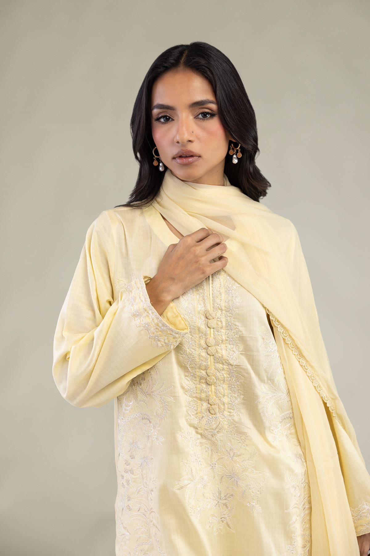 Embroidered Dobby Tailored 3-Piece Set - 1-26-229-B-F1-VG