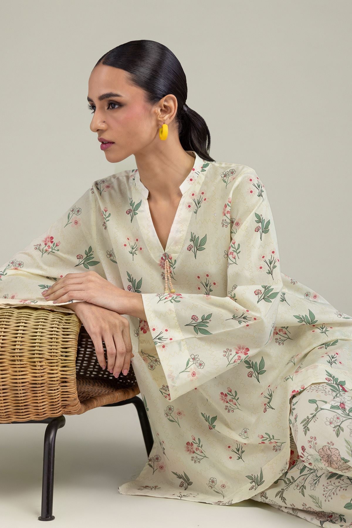 Printed Cambric Floral Cambric Kurta - 1-26-206-A-H1-VG