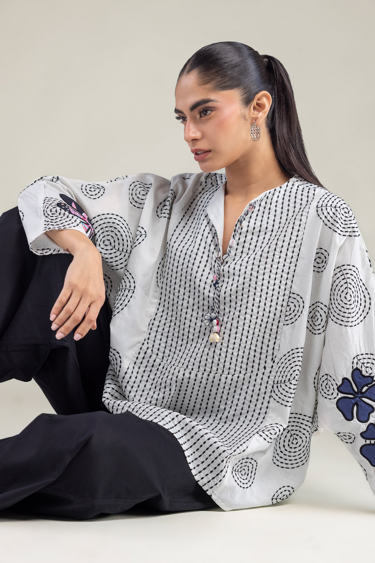 Embroidered Cambric White Cambric Shirt - A22-26-214FH1-VG